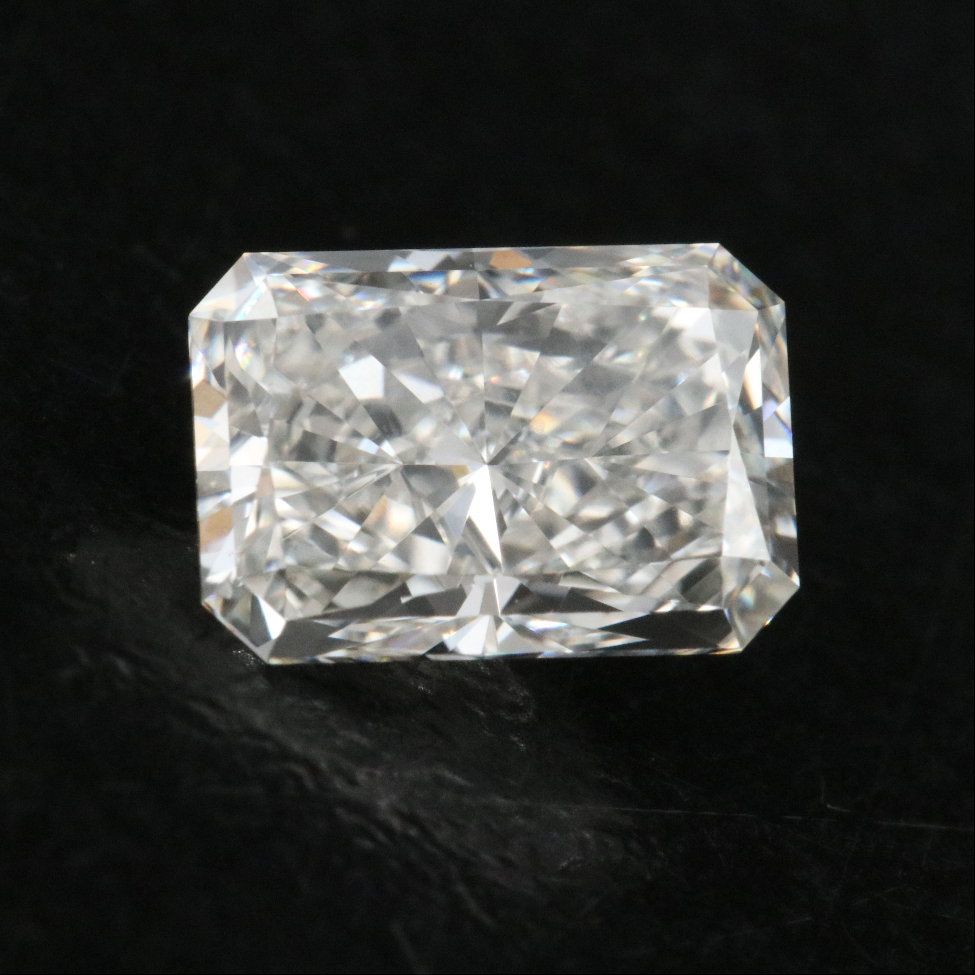 Loose 1.34 CT Lab Grown Diamond with IGI Report