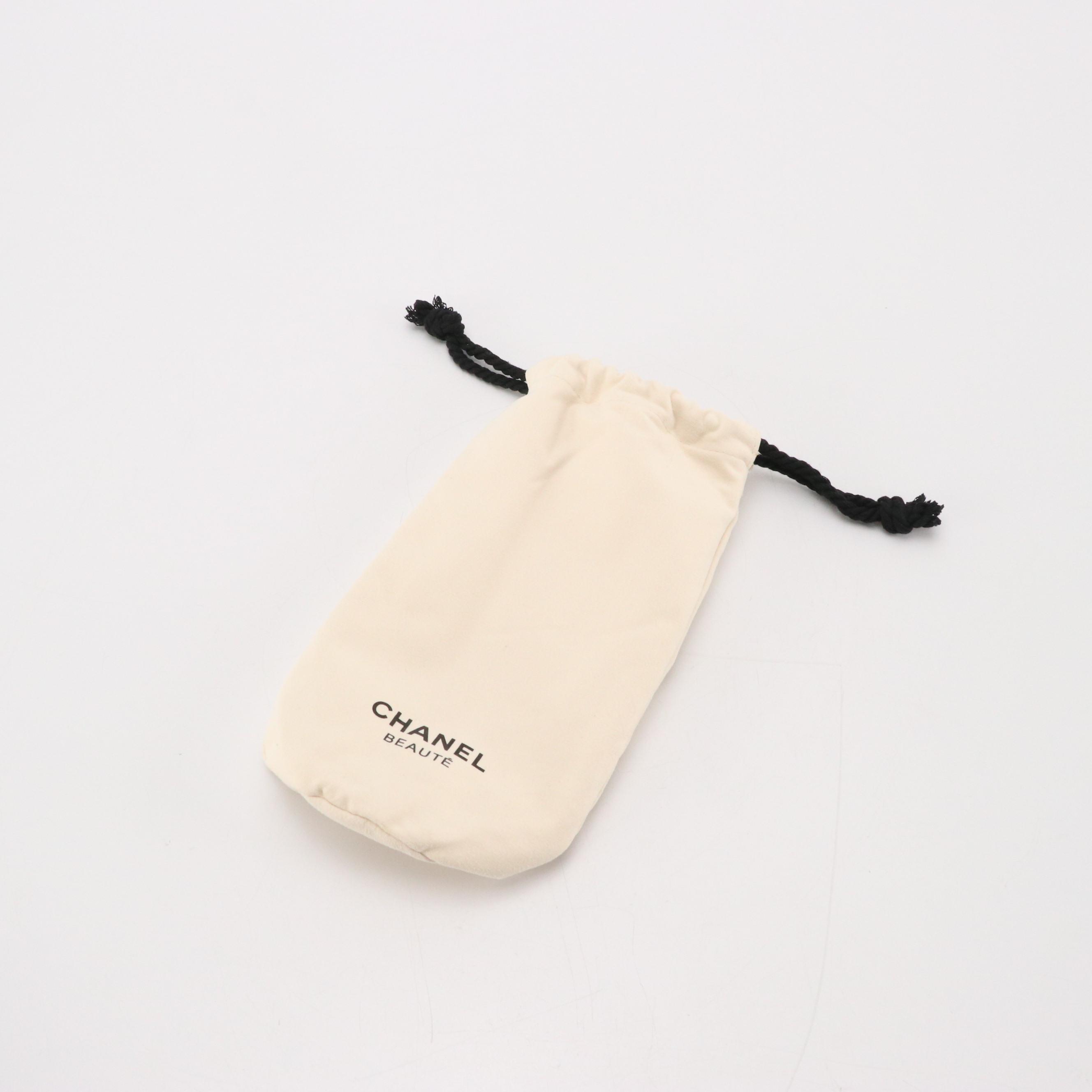 Chanel Beauté Promotional Microfiber Bath Towel with Pouch