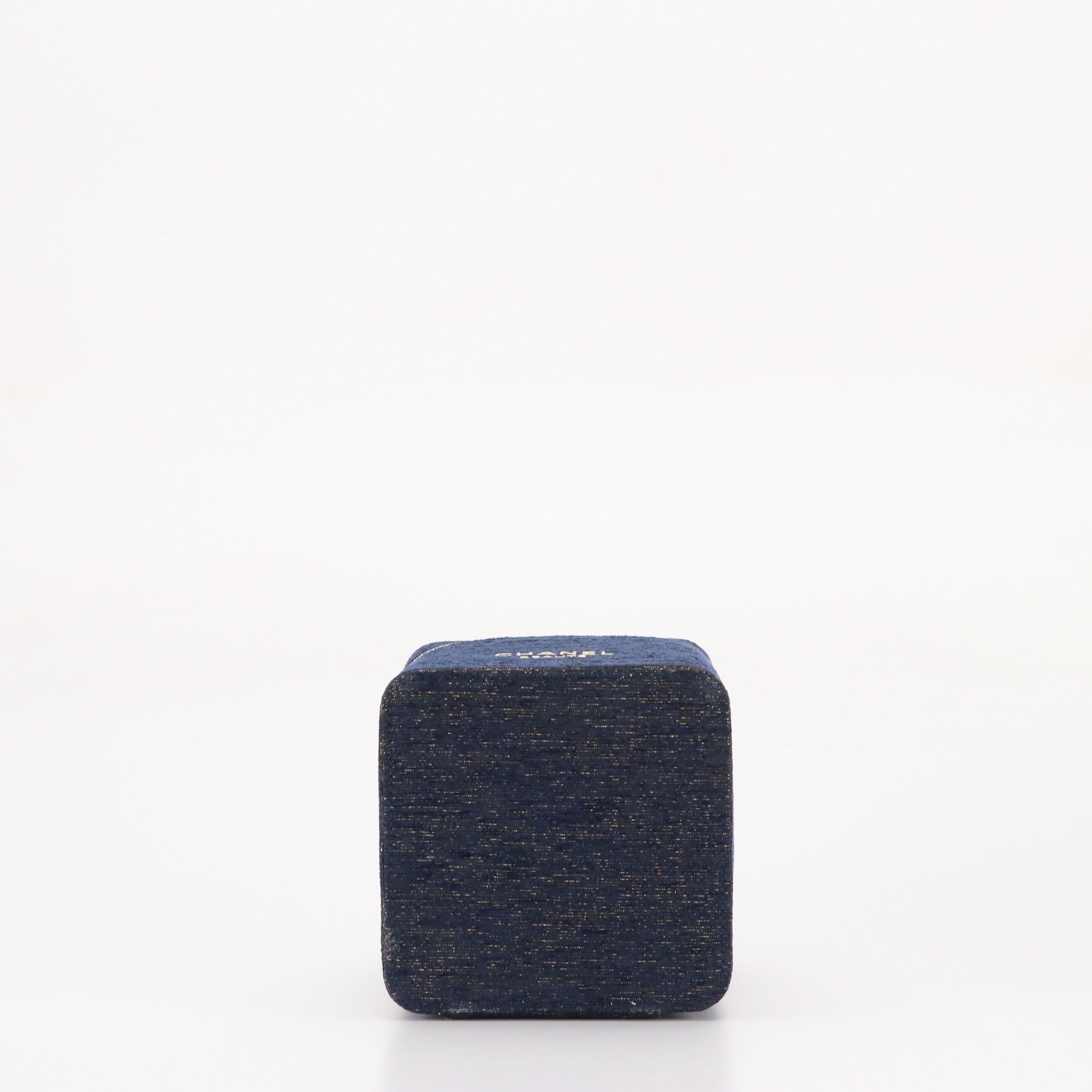 Chanel Beauté Promotional Zip Top Cube Case in Metallic Fleck Textile with Box