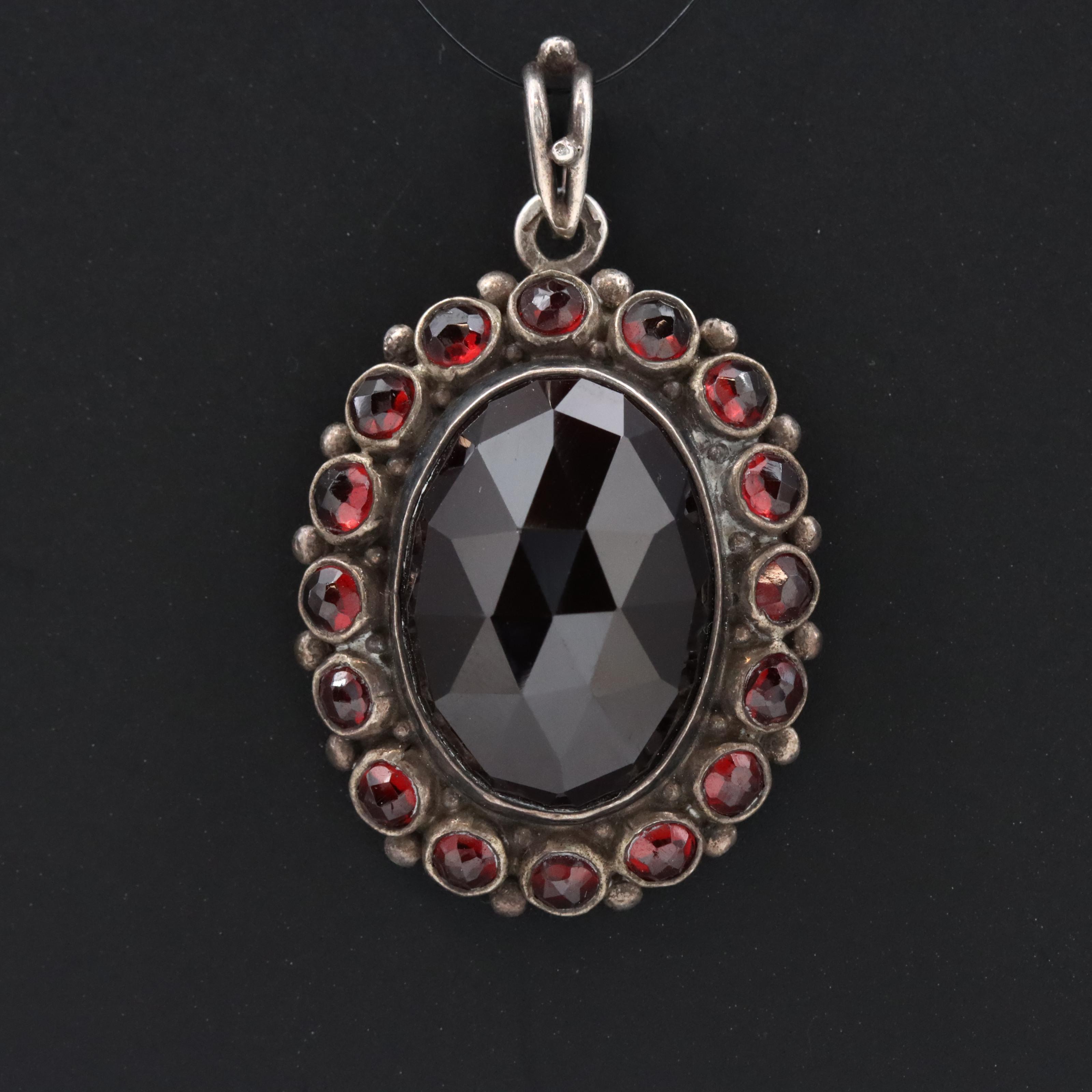 835 Silver Garnet Pendant