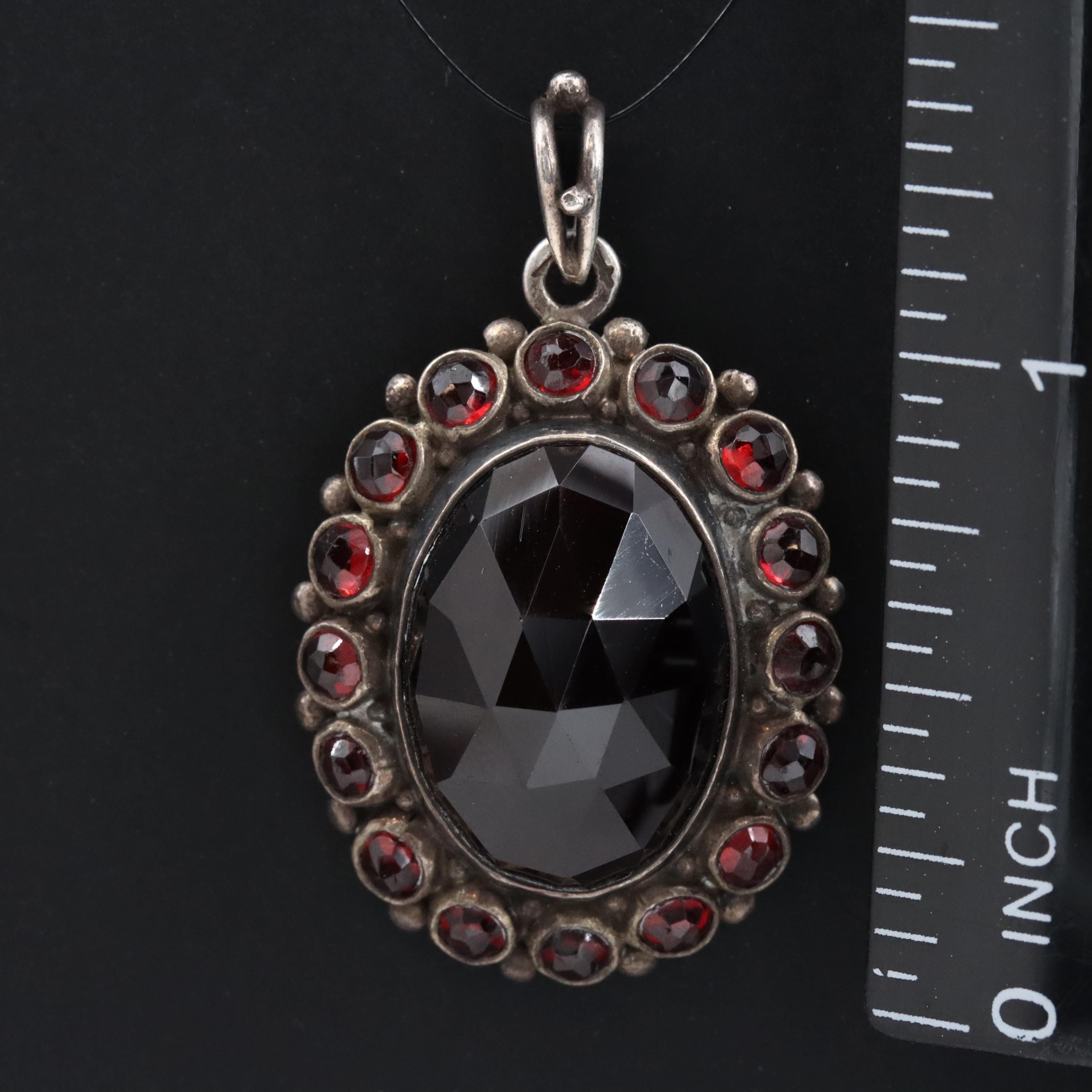 835 Silver Garnet Pendant