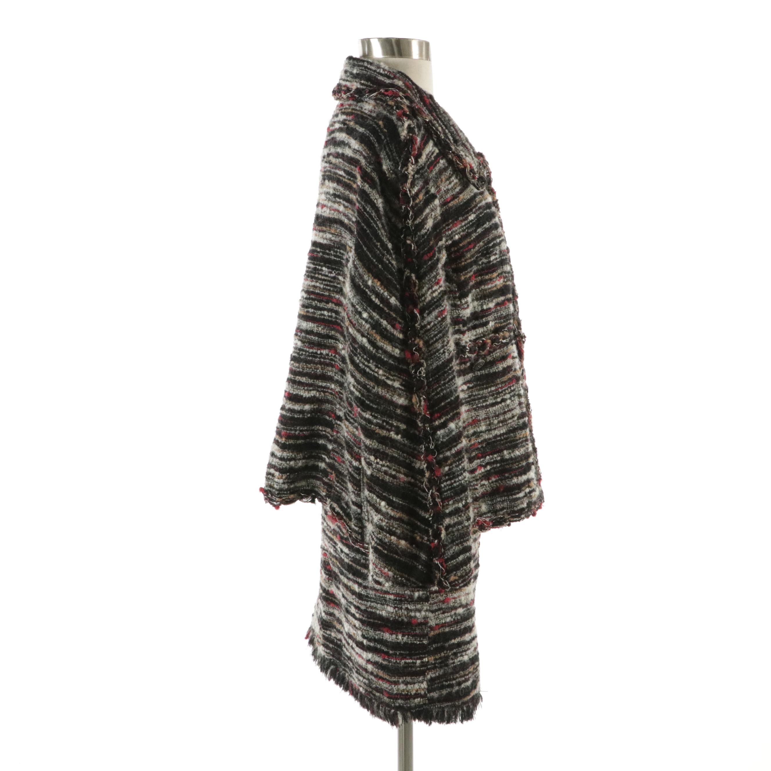 Chanel Wool Blend Bouclé Tweed Jacket Skirt Suit CC Button