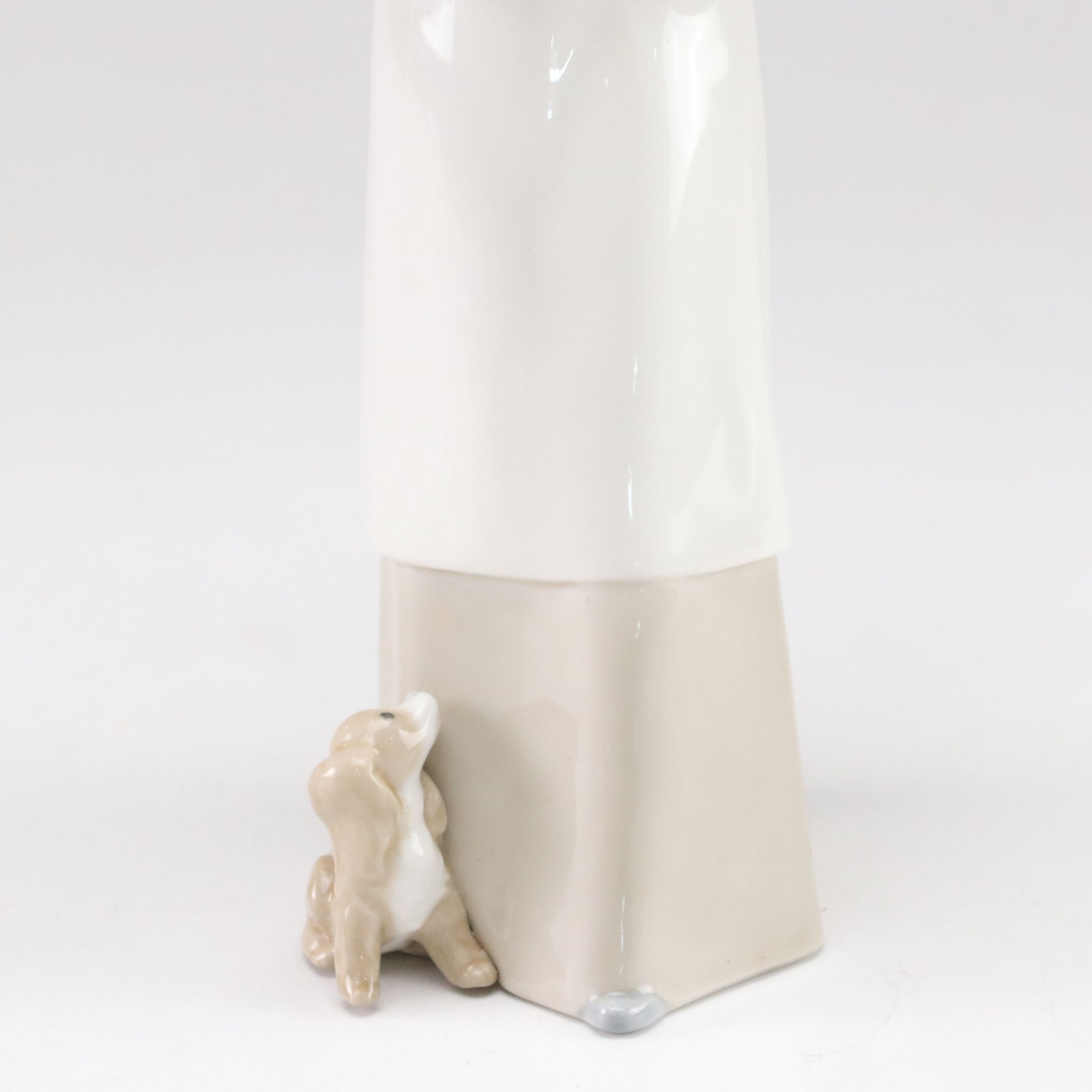 Lladró "Shepherdess with Dog" Porcelain Figurine, Late 20th C.