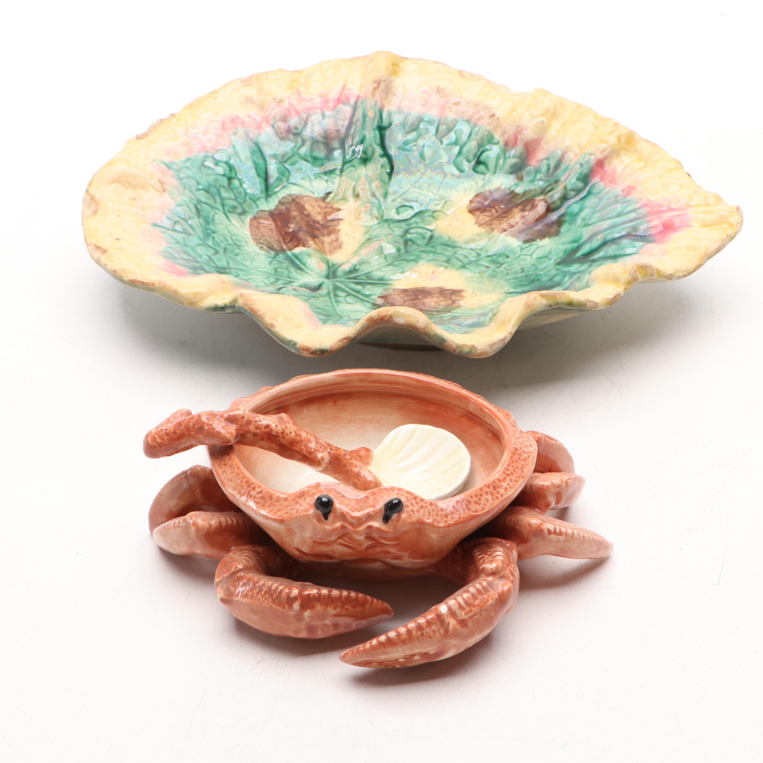 Griffen, Smith & Hill Etruscan Majolica Leaf Bowl with Crab Condiment Server