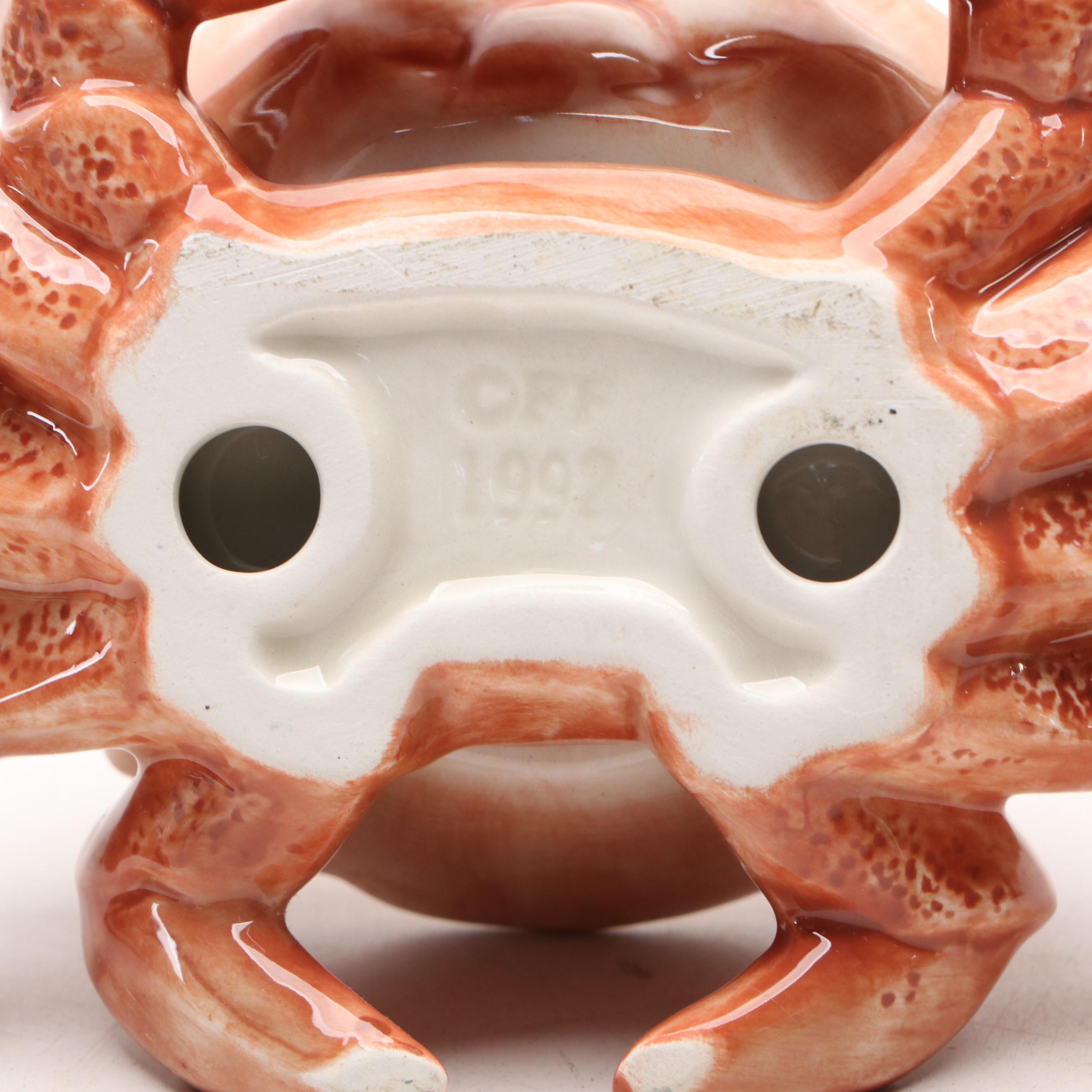 Griffen, Smith & Hill Etruscan Majolica Leaf Bowl with Crab Condiment Server