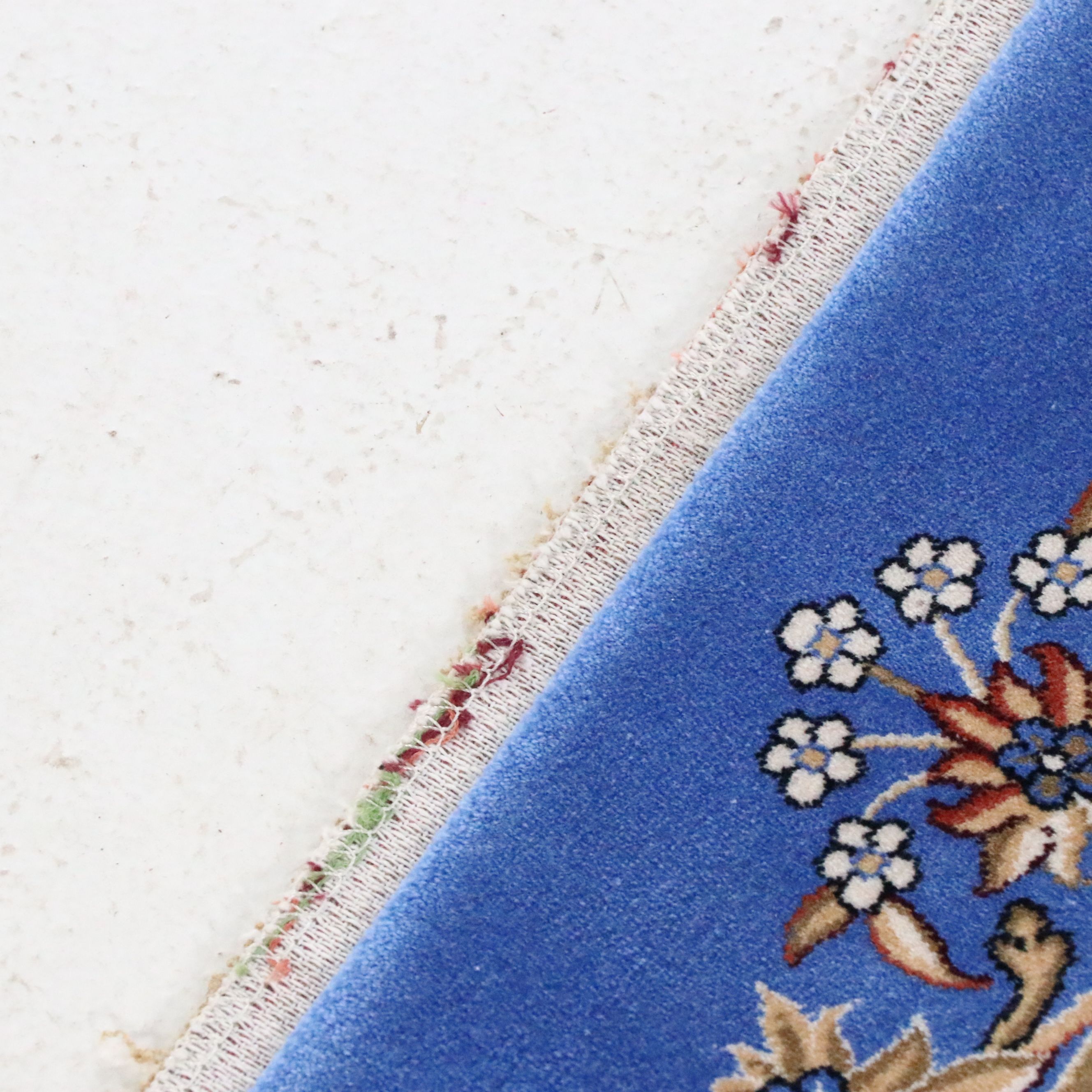 4' x 5'11 Machine Made Persian Style Pictorial Silk Area Rug