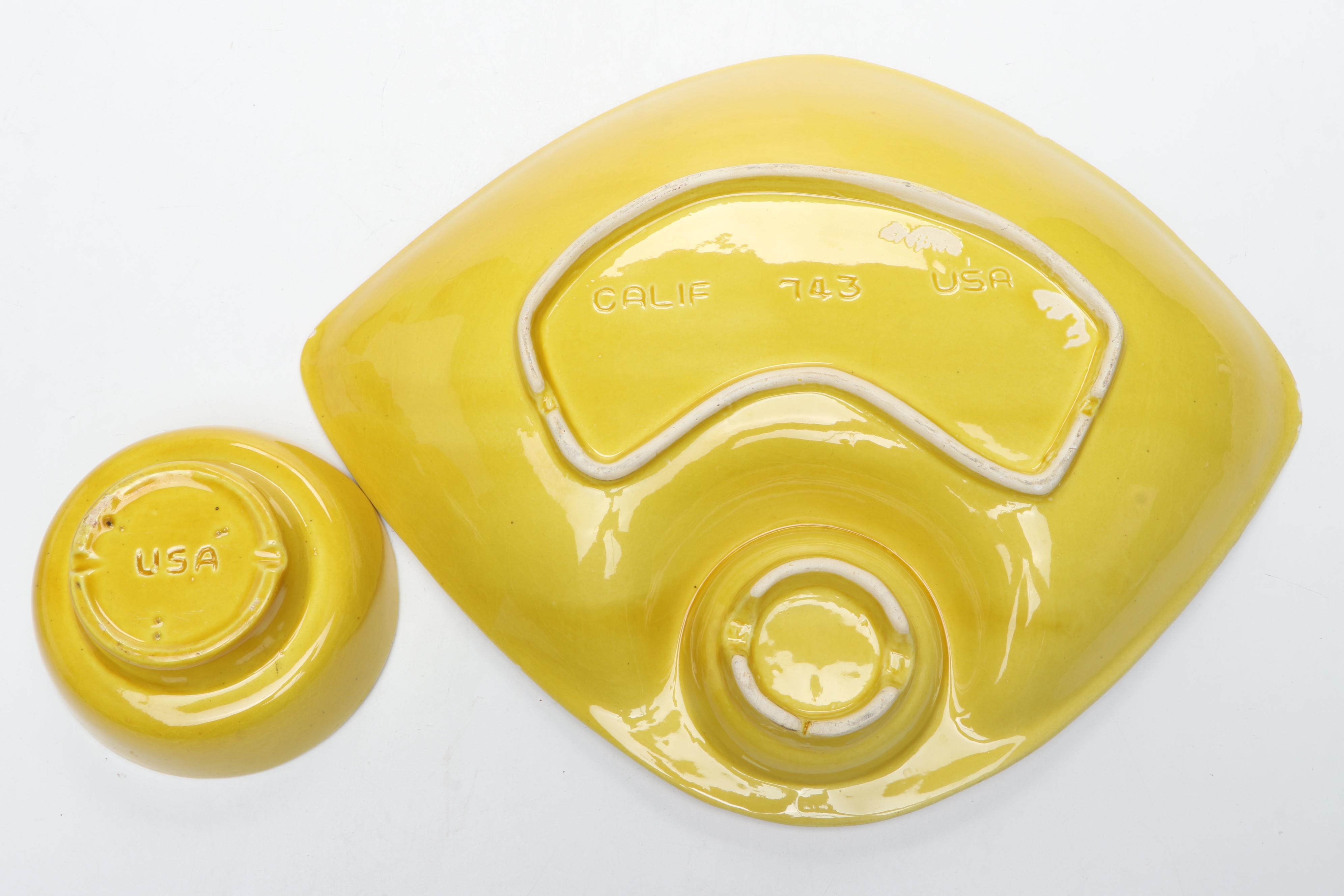 Mancer Italian Majolica Asparagus Baking Dish with Other Serving Pieces