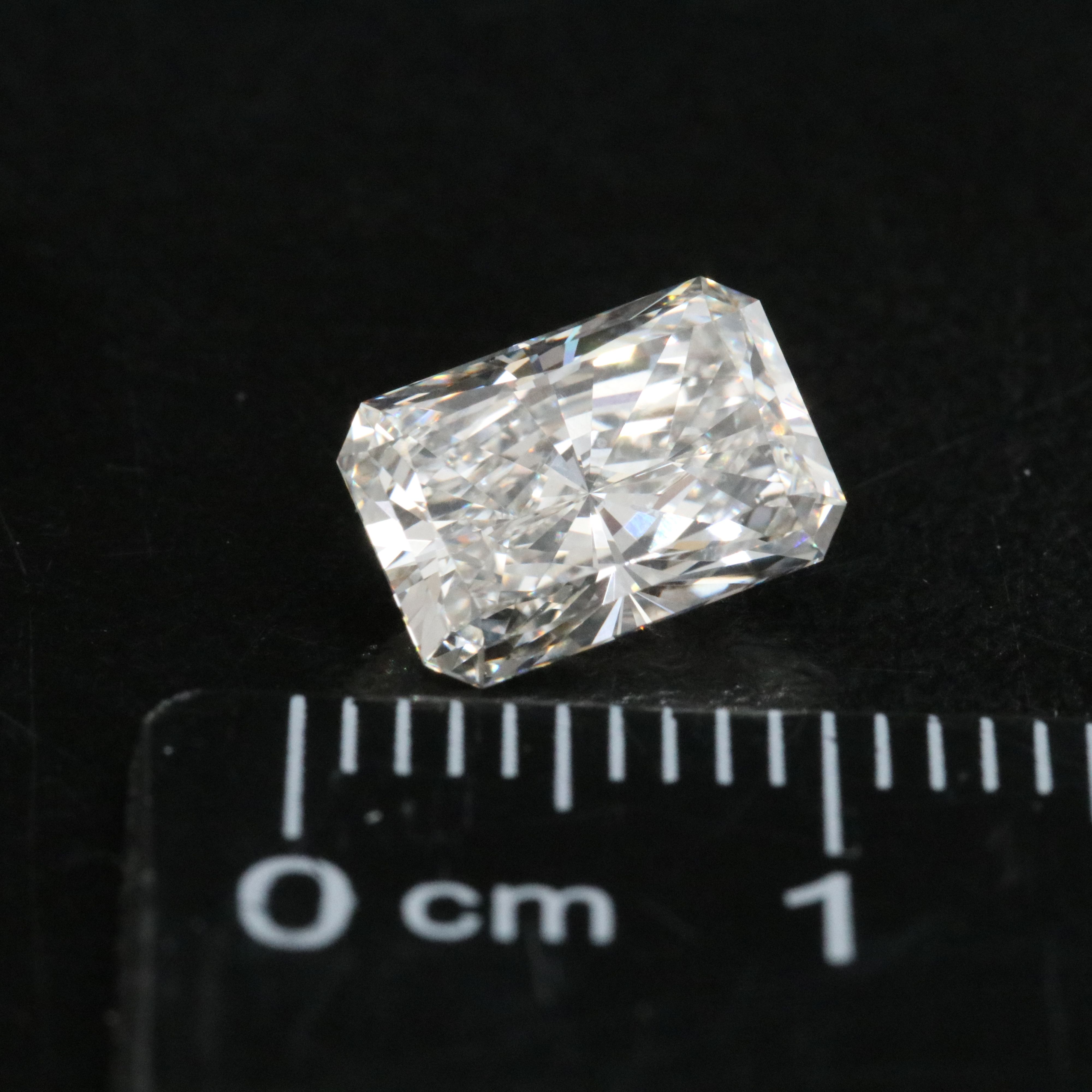 Loose 1.88 CT Lab Grown Diamond with IGI Report