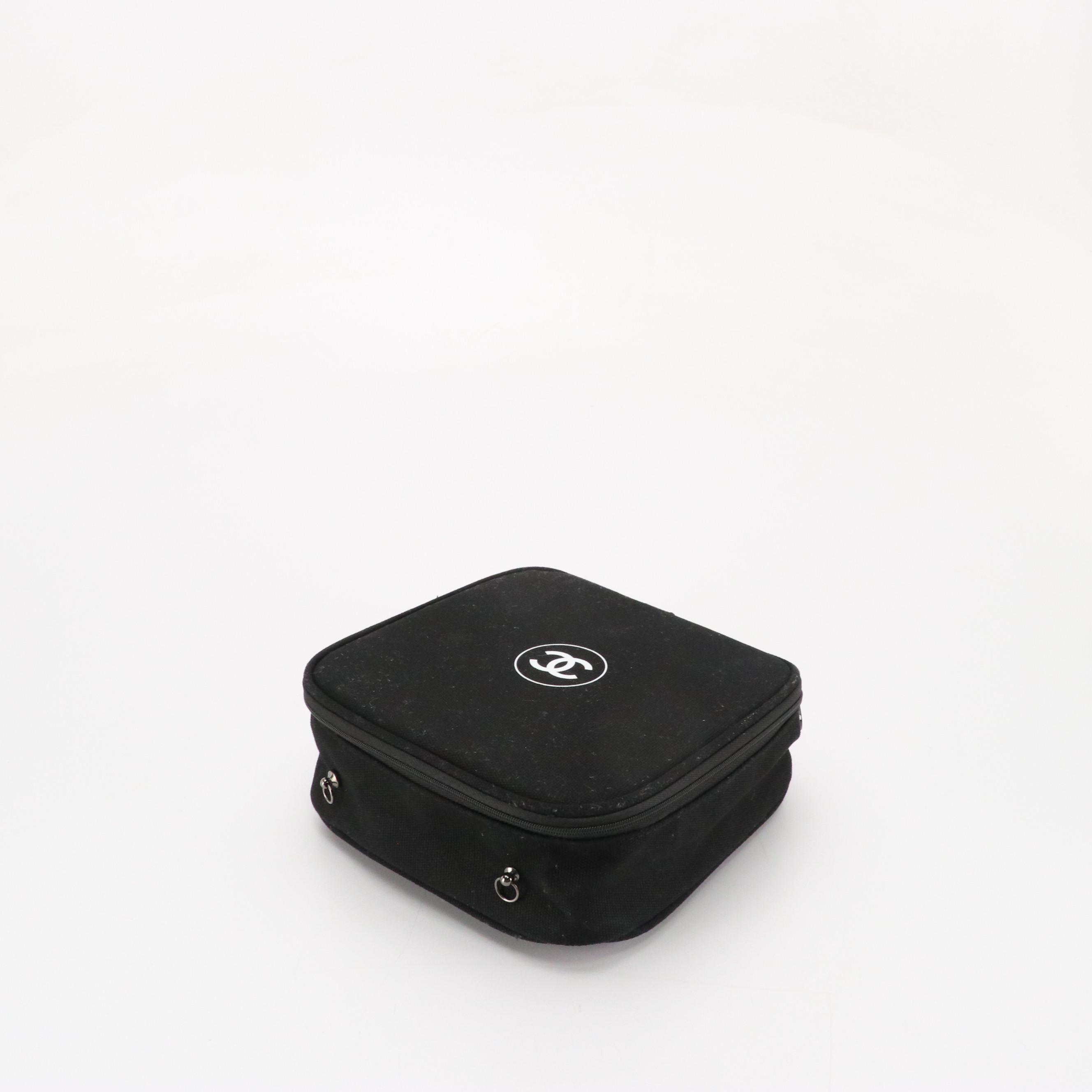 Chanel Beauté Promotional Zip Top Square Beauty Case