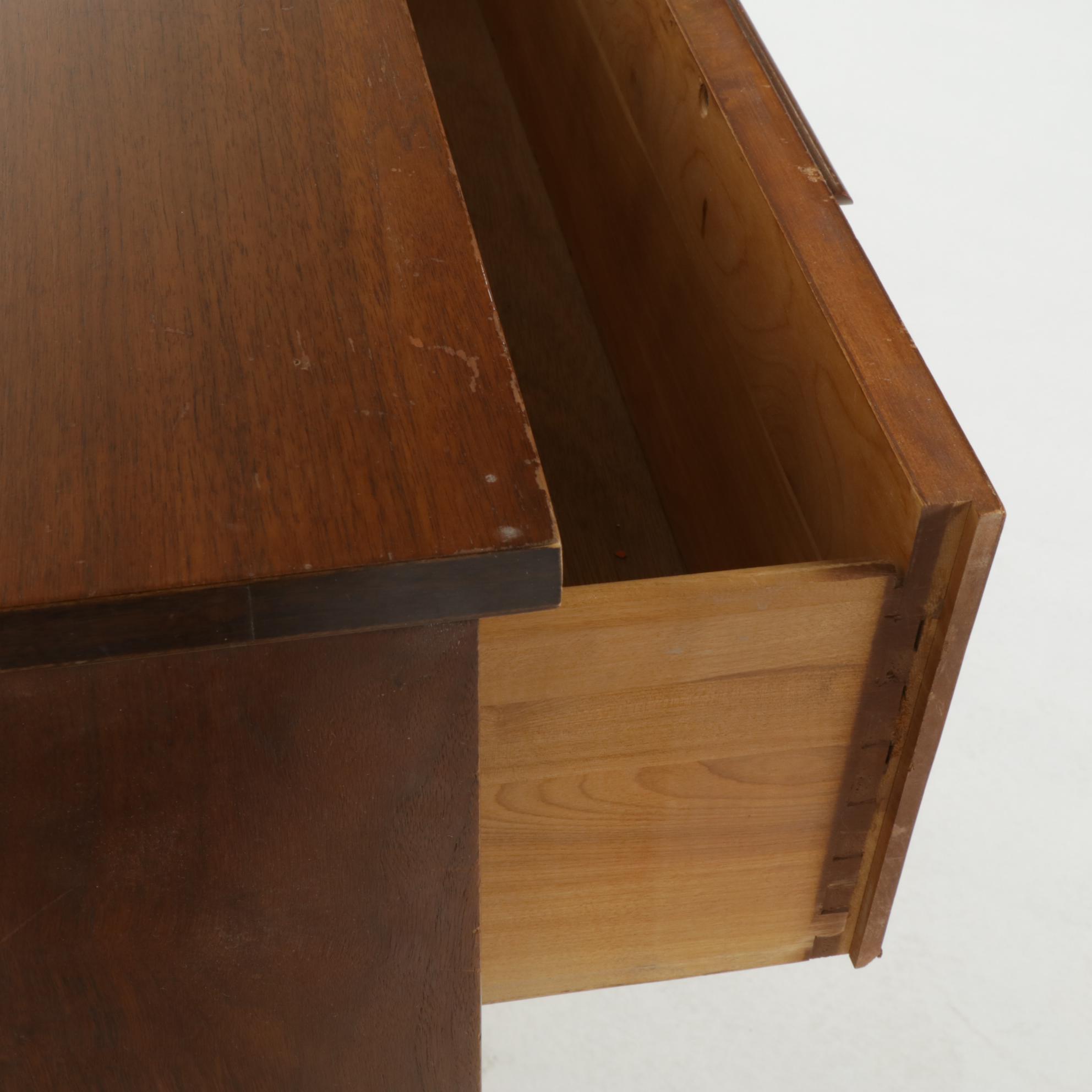 J.W. Kilgour Mid Century Modern Walnut Chest of Drawers, Mid-20th Century