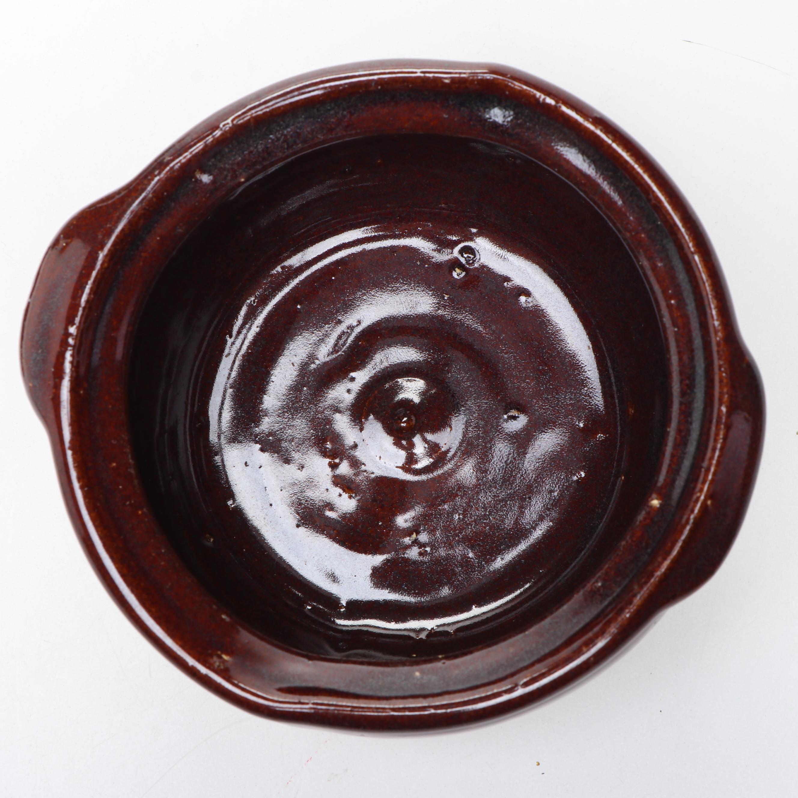 Vintage Two-Tone Stoneware Lidded Soup Bowls, Mid to Late 20th Century