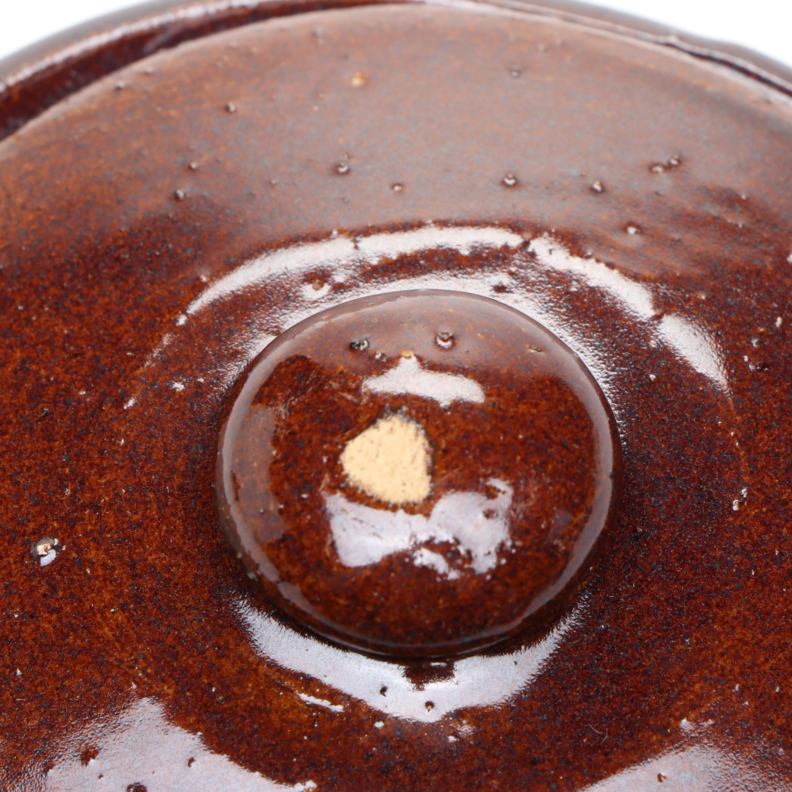 Vintage Two-Tone Stoneware Lidded Soup Bowls, Mid to Late 20th Century