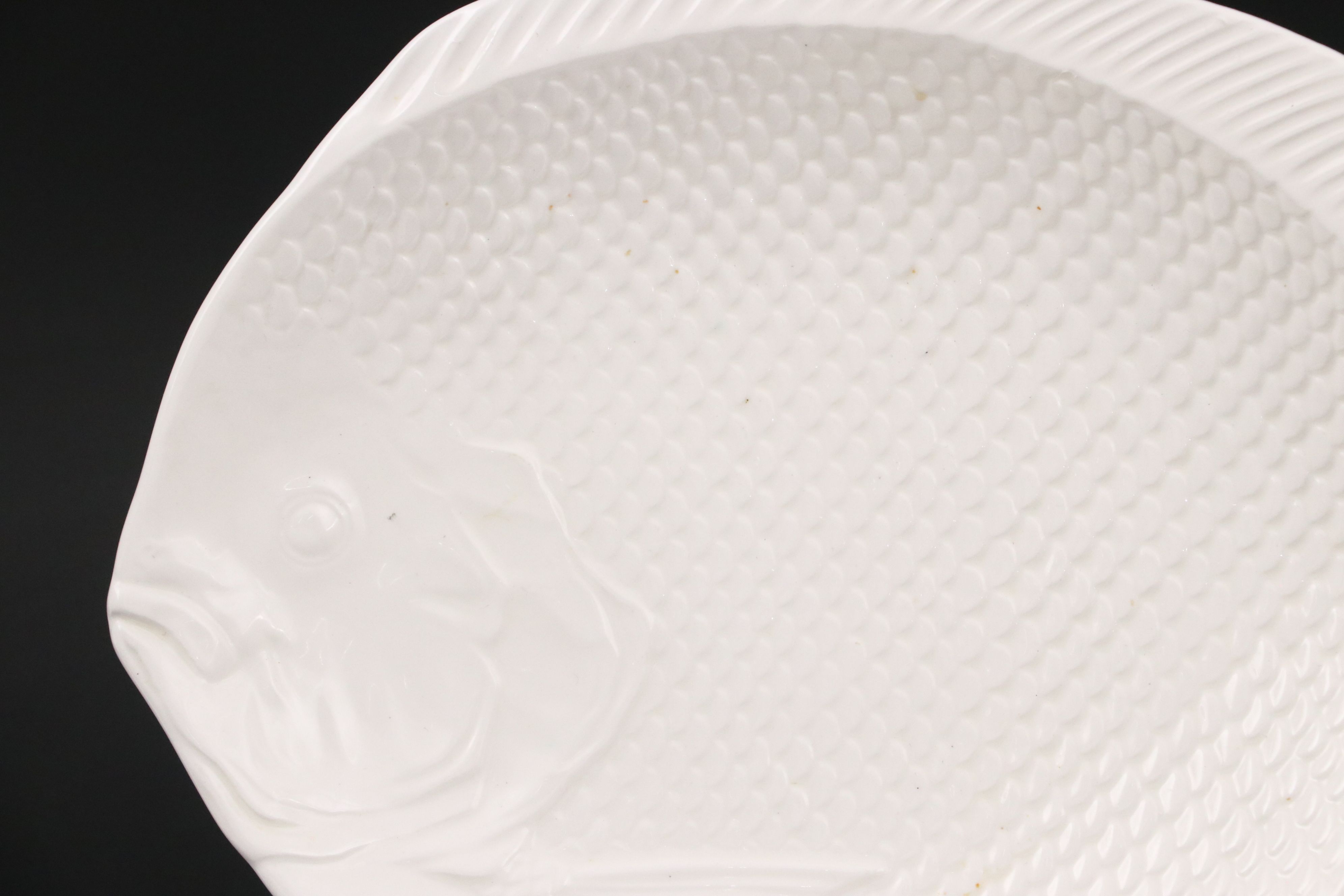 Schmid Design Folio Fish Shaped Platter and Plates, Mid to Late 20th Century