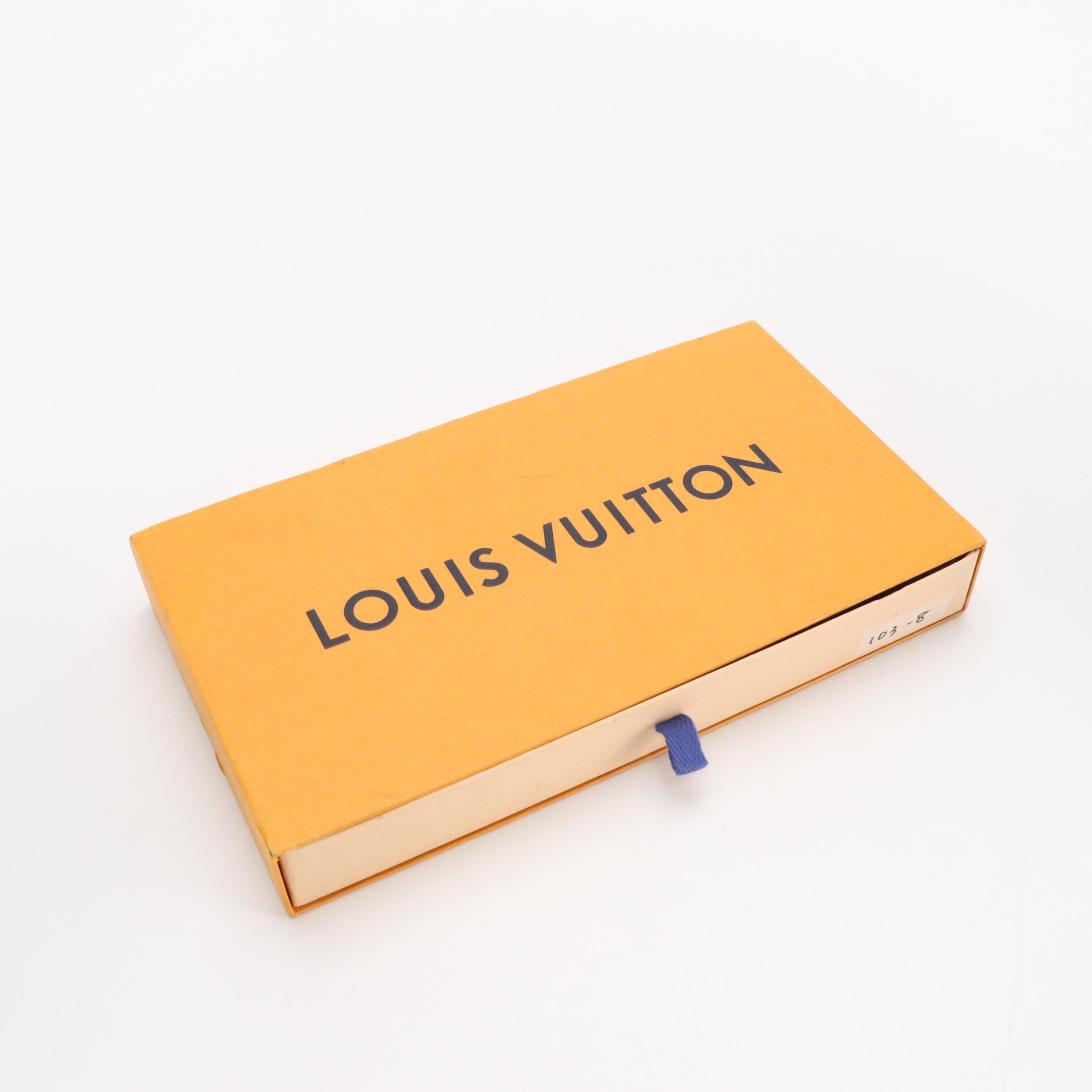 Louis Vuitton Capsule Hiver Patch Félicie Pochette Crossbody in Monogram Canvas