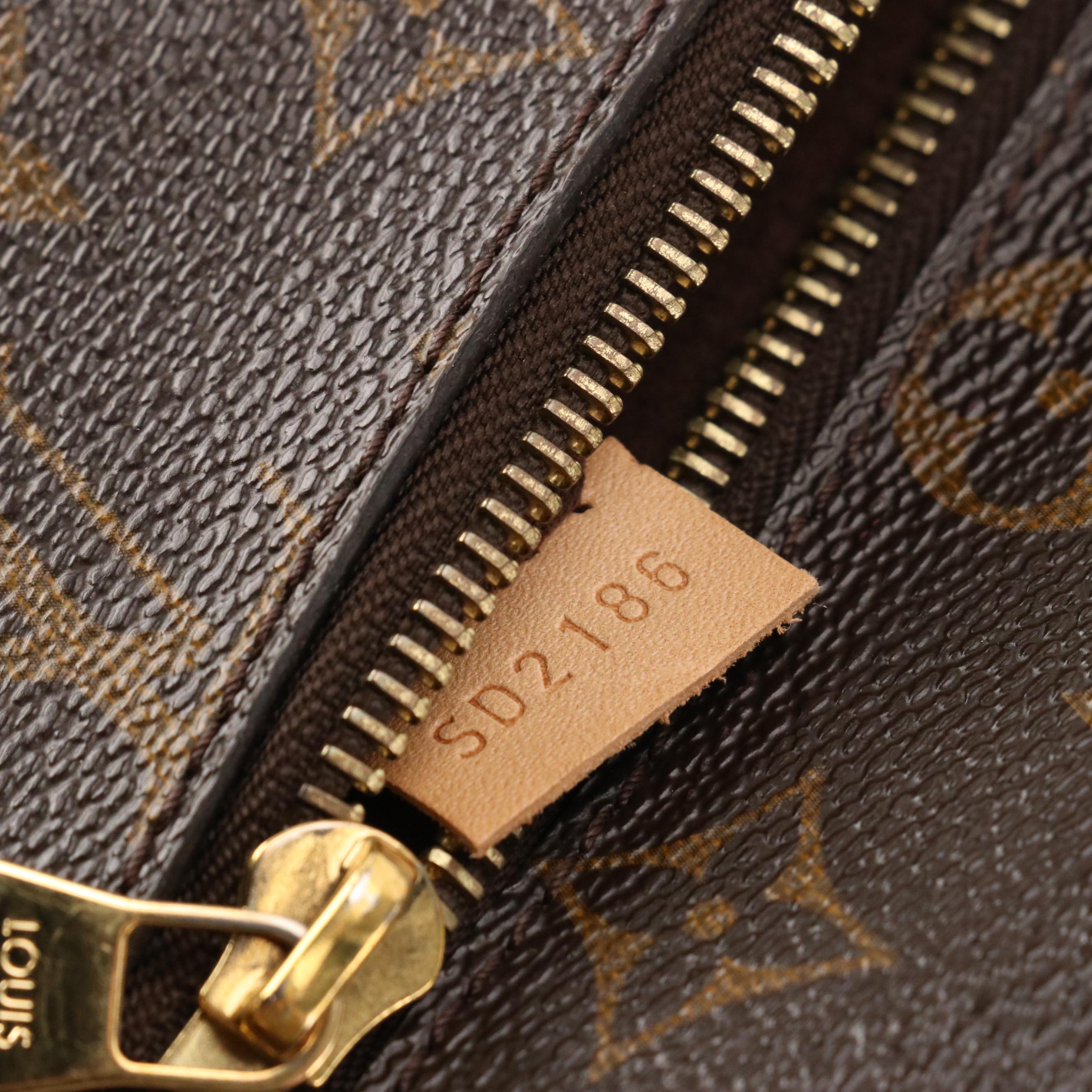 Louis Vuitton Pochette Métis Two-Way Bag in Monogram Canvas and Leather