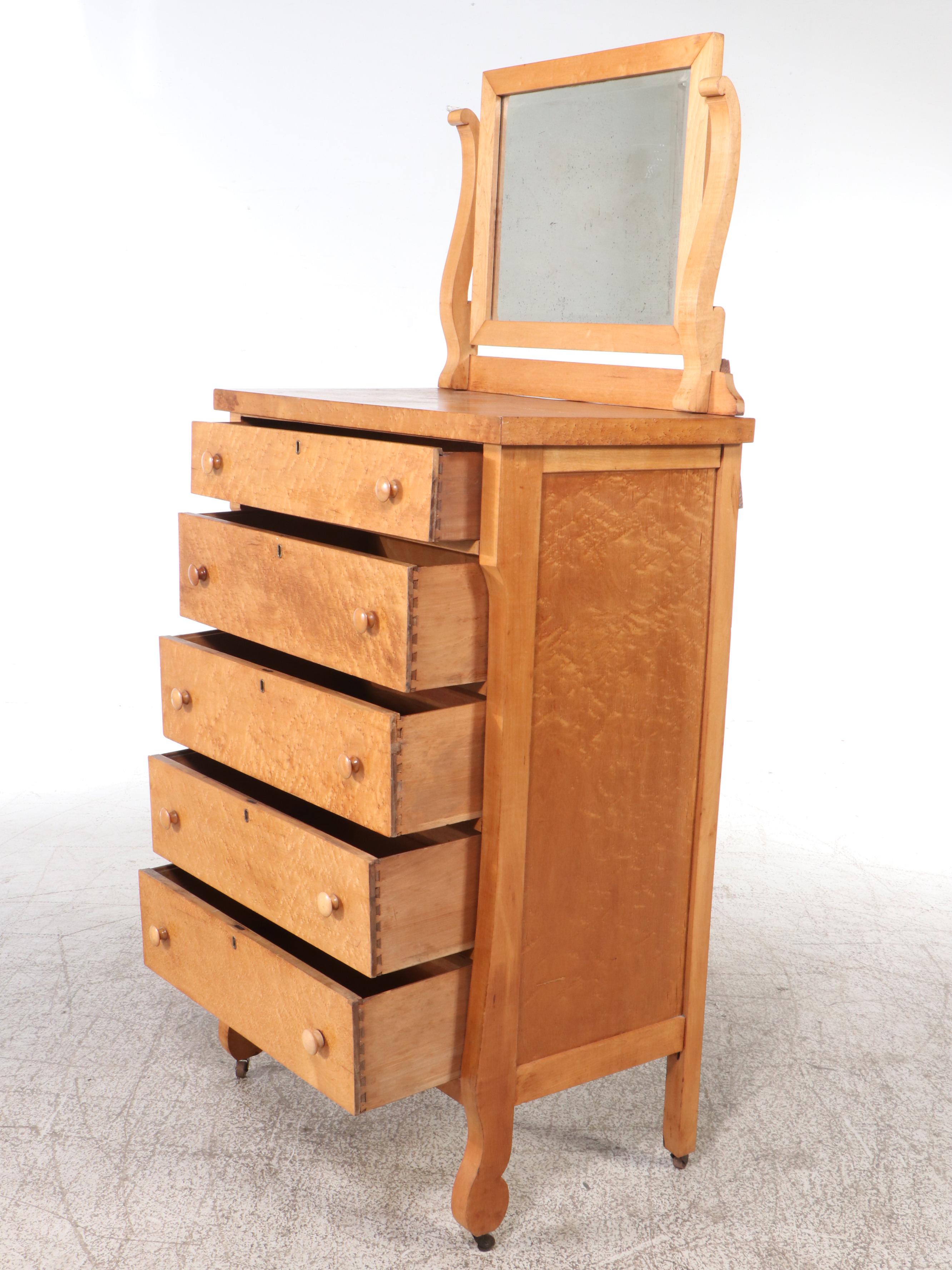 The Geyler Furniture Co. Birdseye Maple Dresser, Early 20th Century