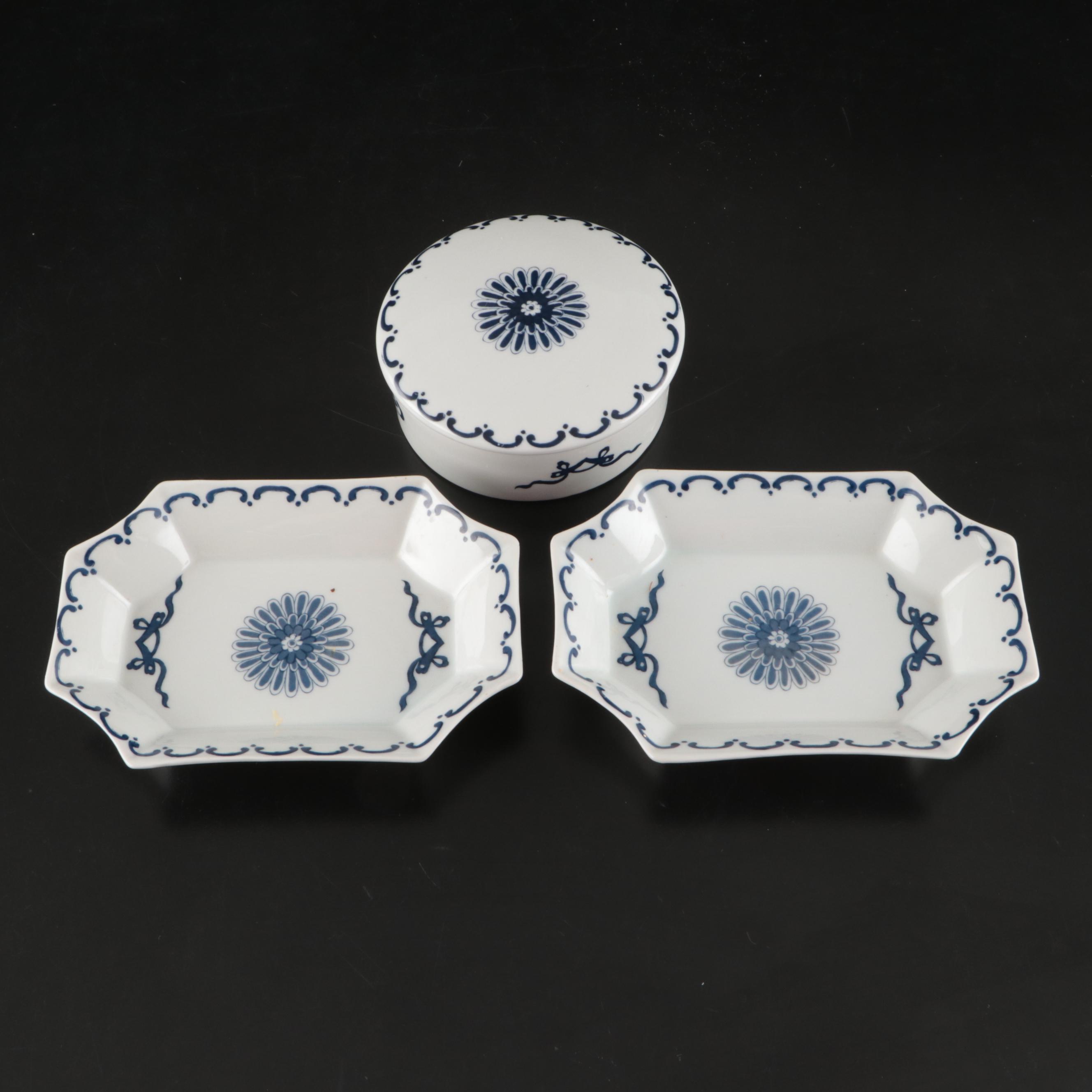 Porcelaine de Paris "Ming Bleu" with Hermès "Toucans" Bowl and Other Decor