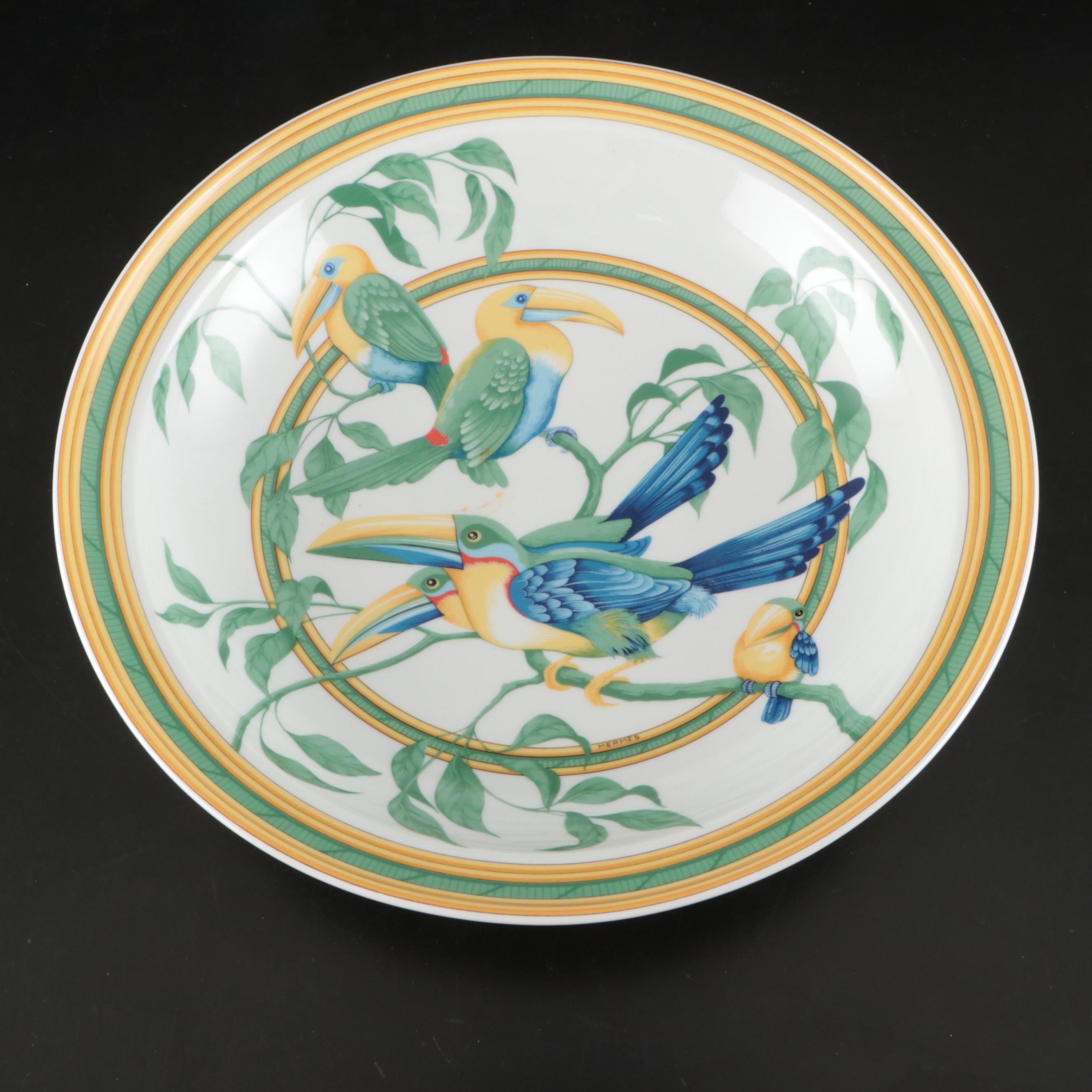 Porcelaine de Paris "Ming Bleu" with Hermès "Toucans" Bowl and Other Decor