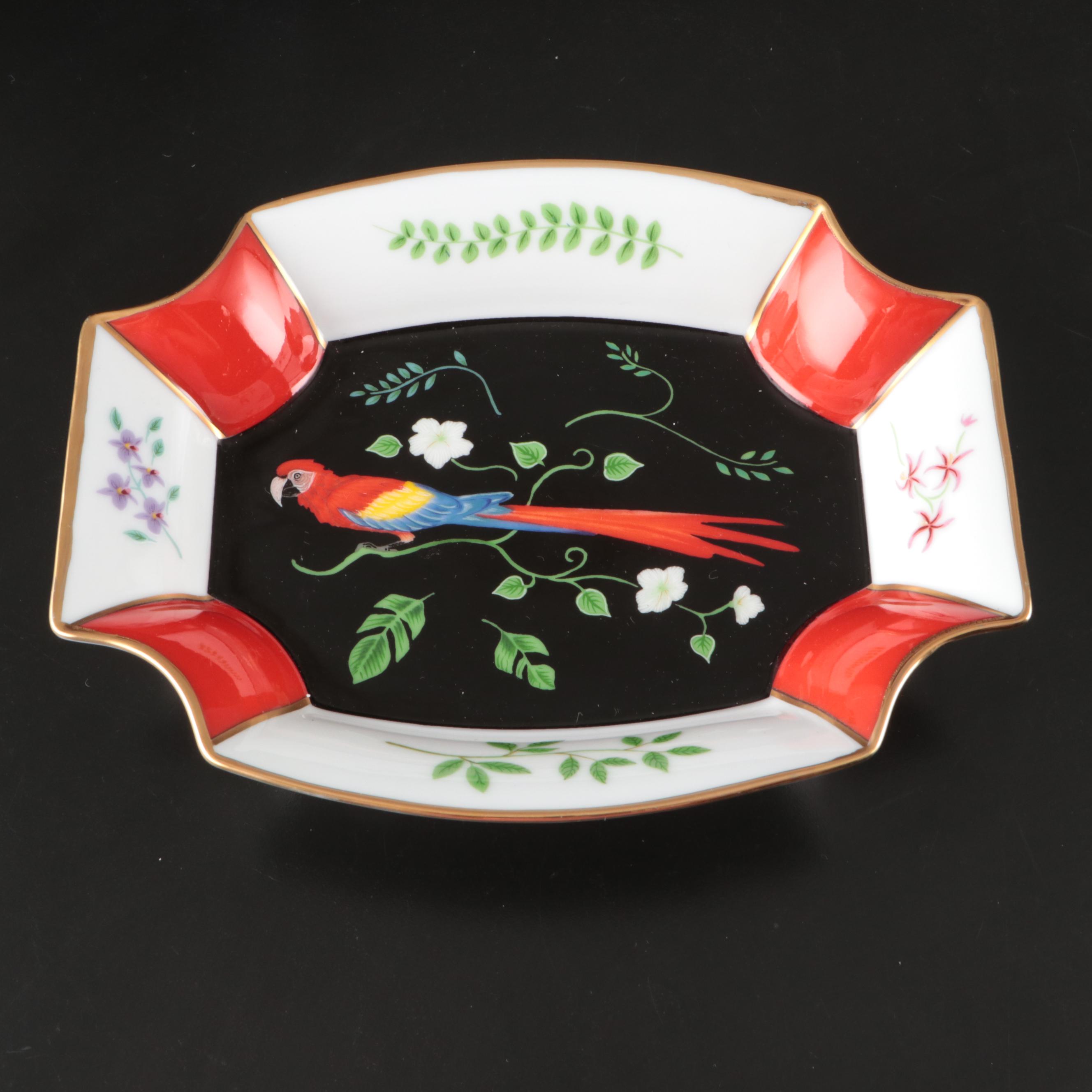 Porcelaine de Paris "Ming Bleu" with Hermès "Toucans" Bowl and Other Decor