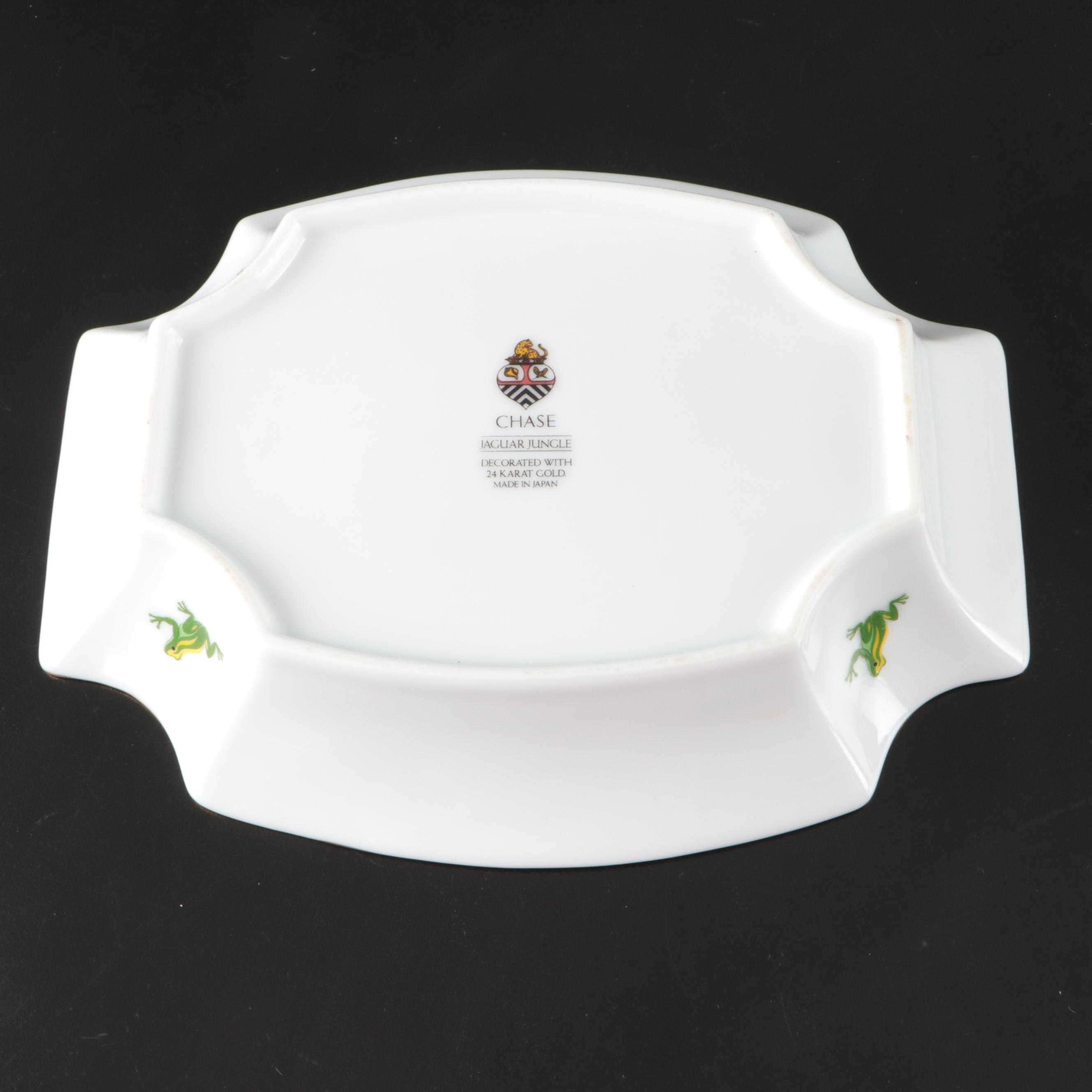 Porcelaine de Paris "Ming Bleu" with Hermès "Toucans" Bowl and Other Decor