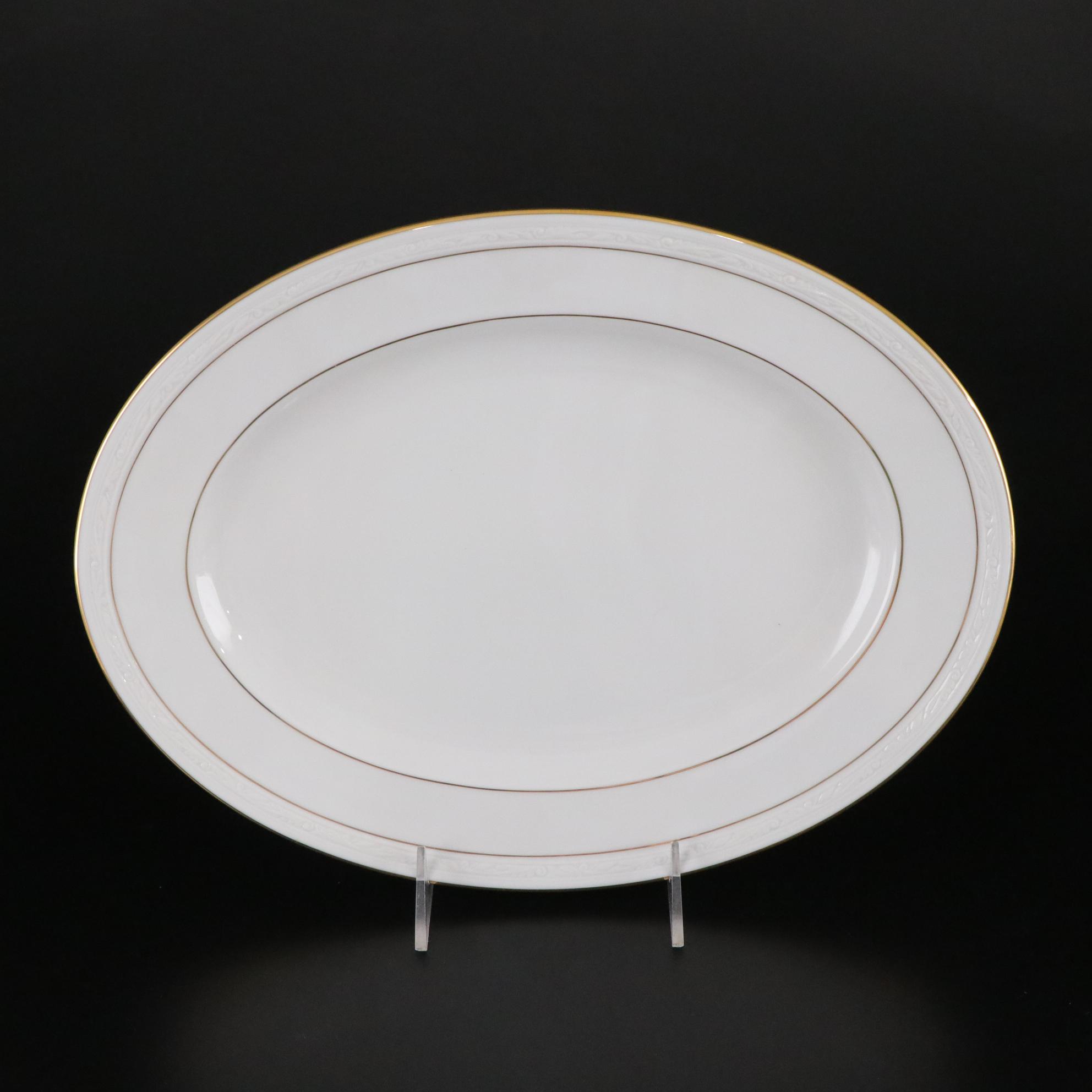 Noritake "Lockleigh" Gilt Trim Dinnerware Set for Six with Serveware