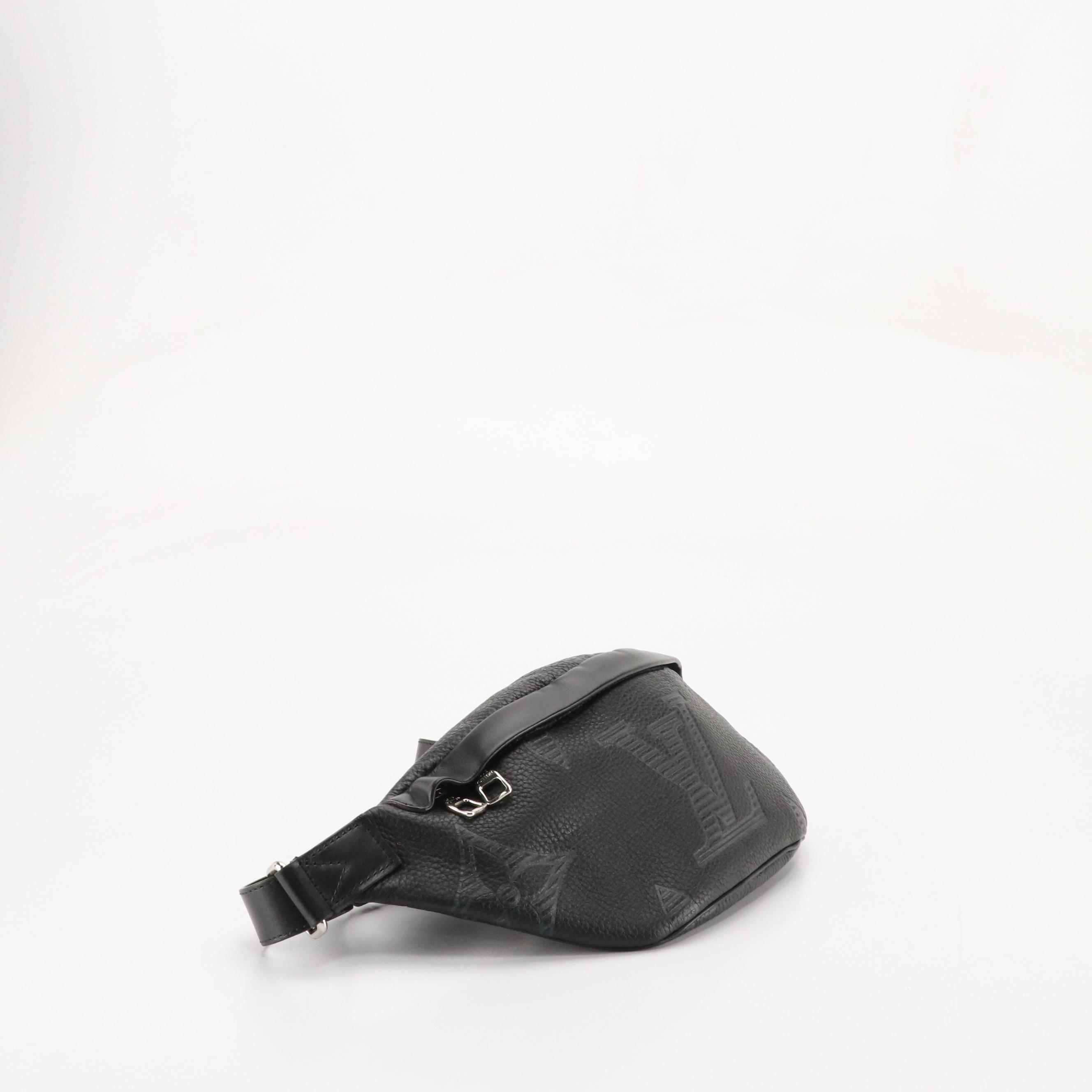 Louis Vuitton Bumbag in Giant Monogram Shadow Discovery Leather