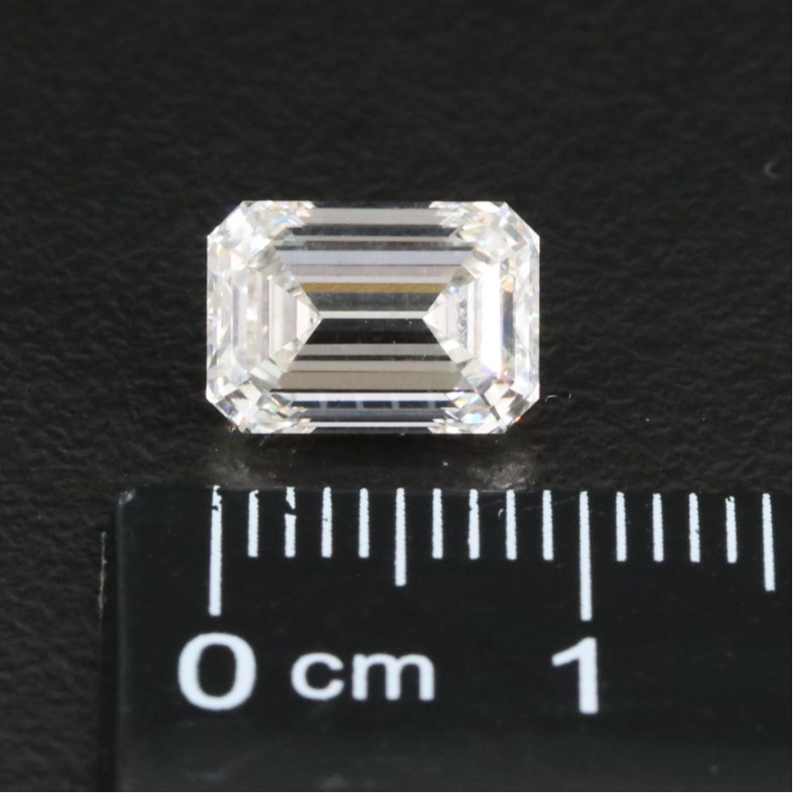 Loose 2.51 CT Lab Grown Diamond with IGI Report