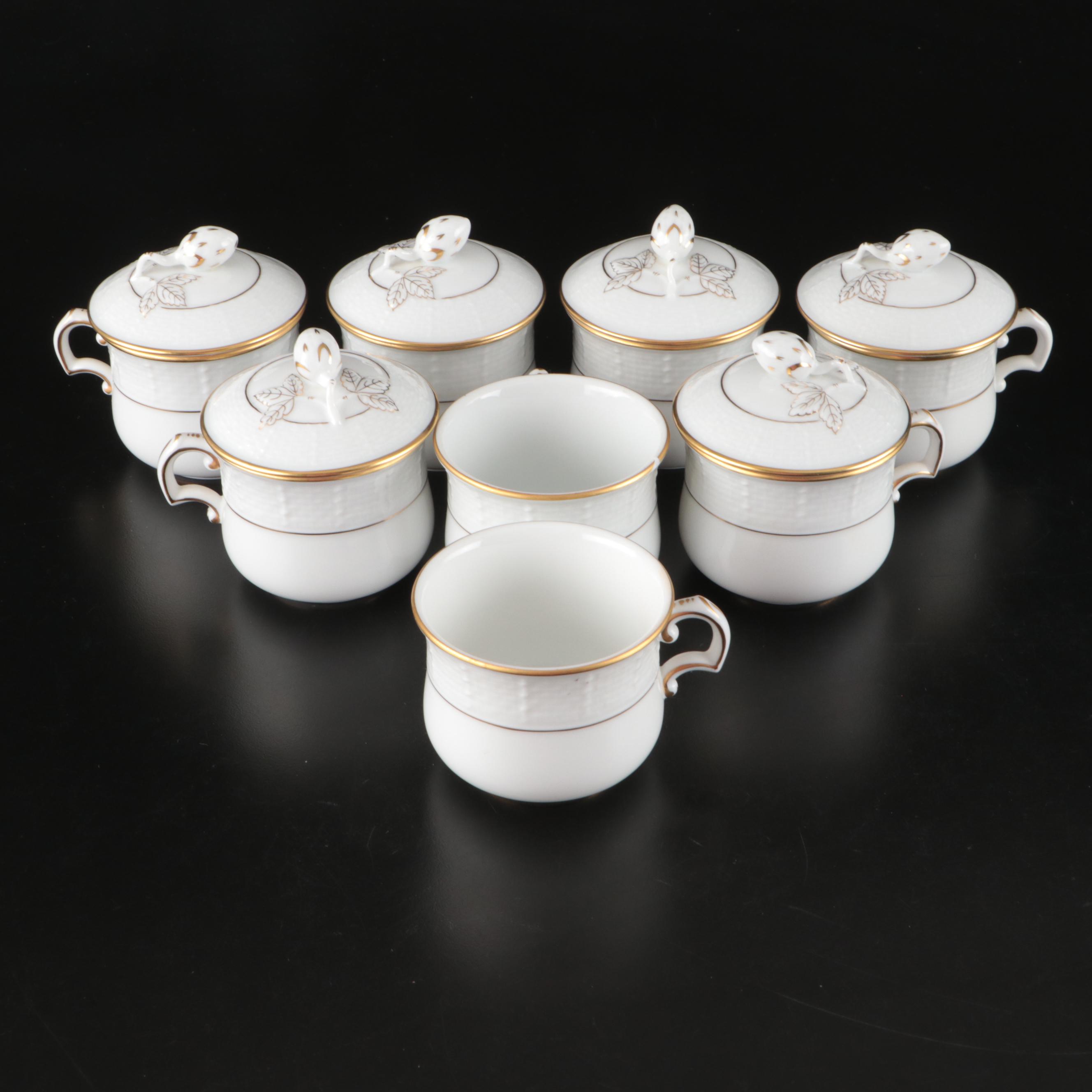 Herend Porcelain Golden Edge Pot de Crème with Berry