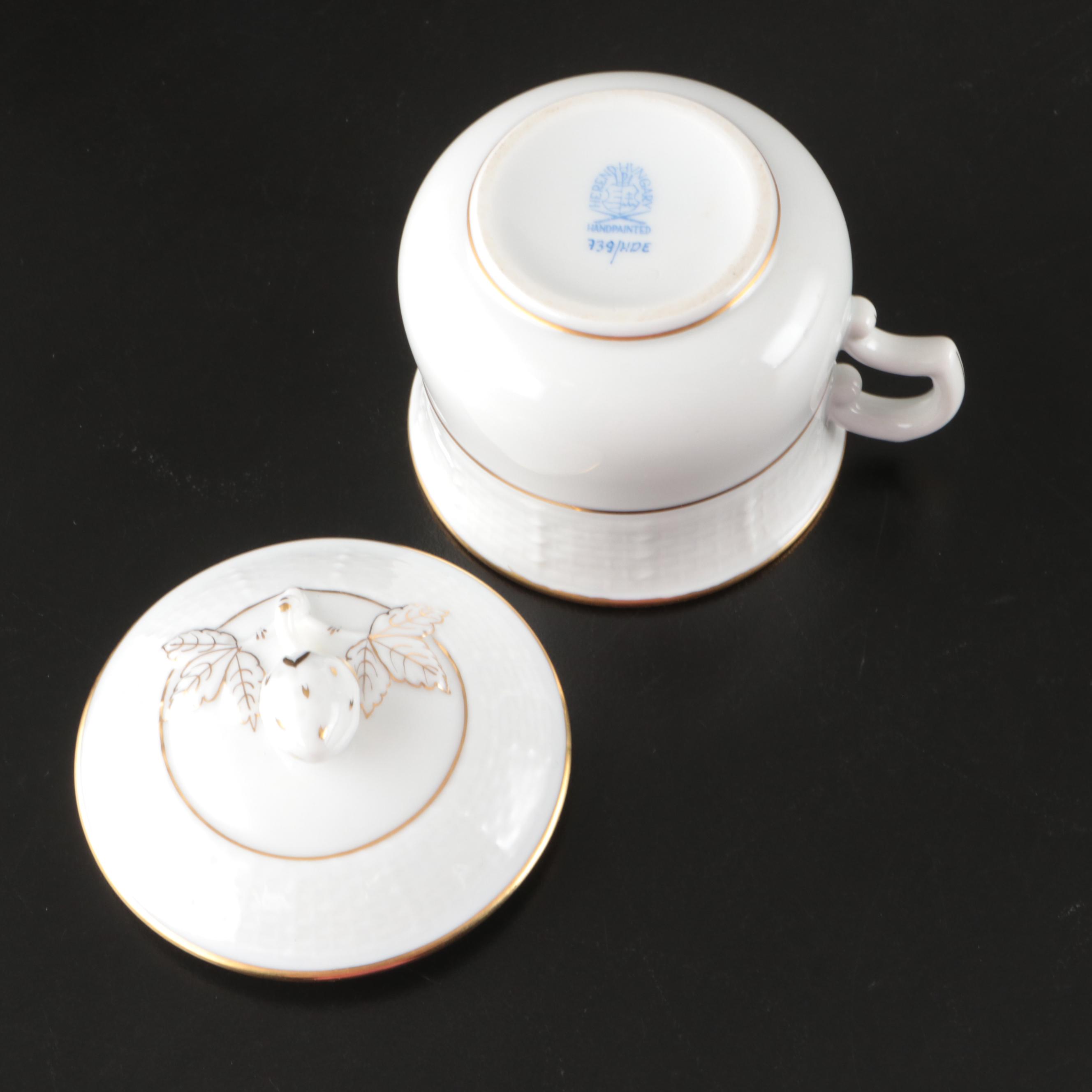 Herend Porcelain Golden Edge Pot de Crème with Berry