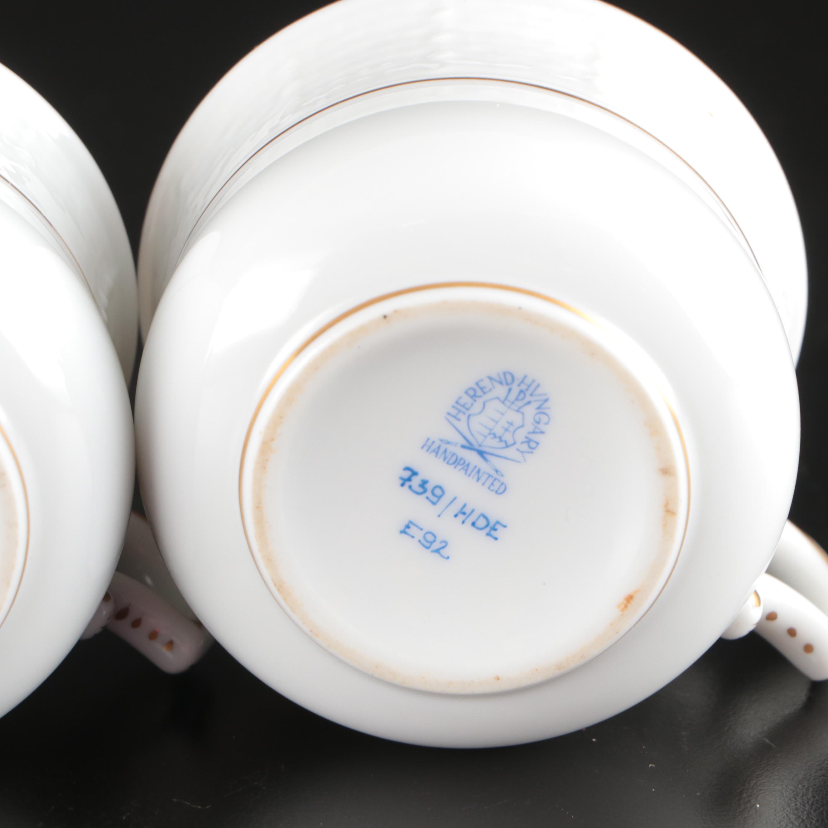 Herend Porcelain Golden Edge Pot de Crème with Berry