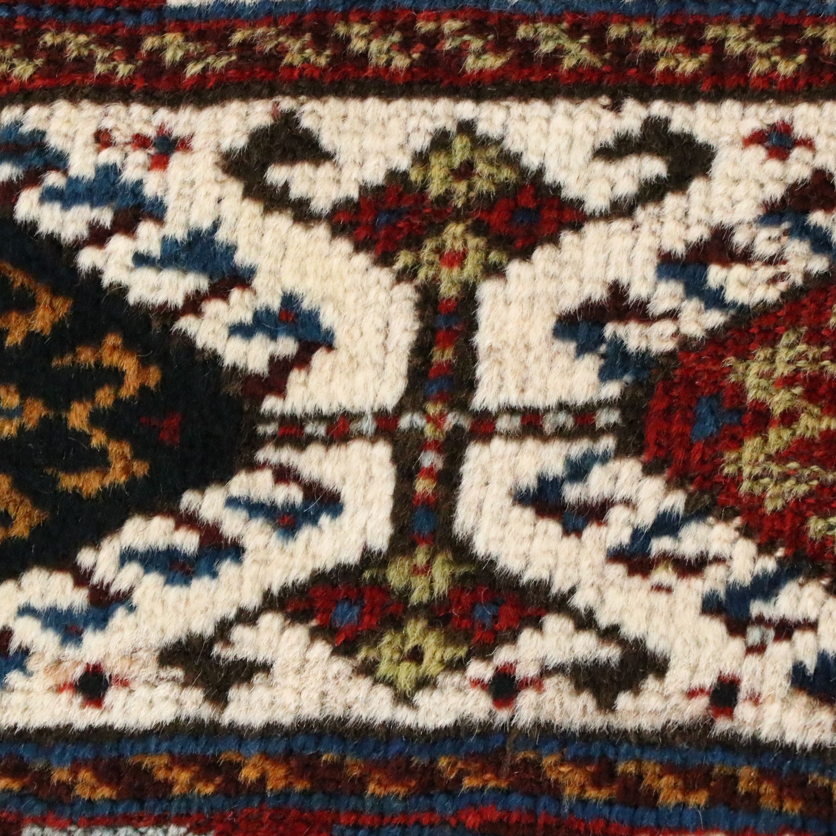 4'11 x 9'3 Hand-Knotted Persian QashqaI Area Rug