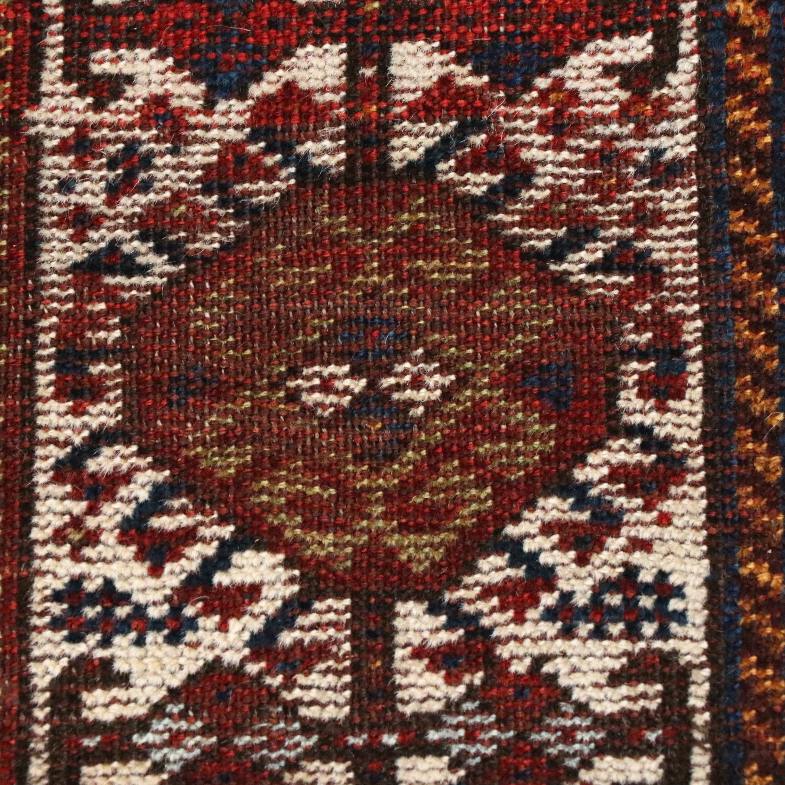 4'11 x 9'3 Hand-Knotted Persian QashqaI Area Rug