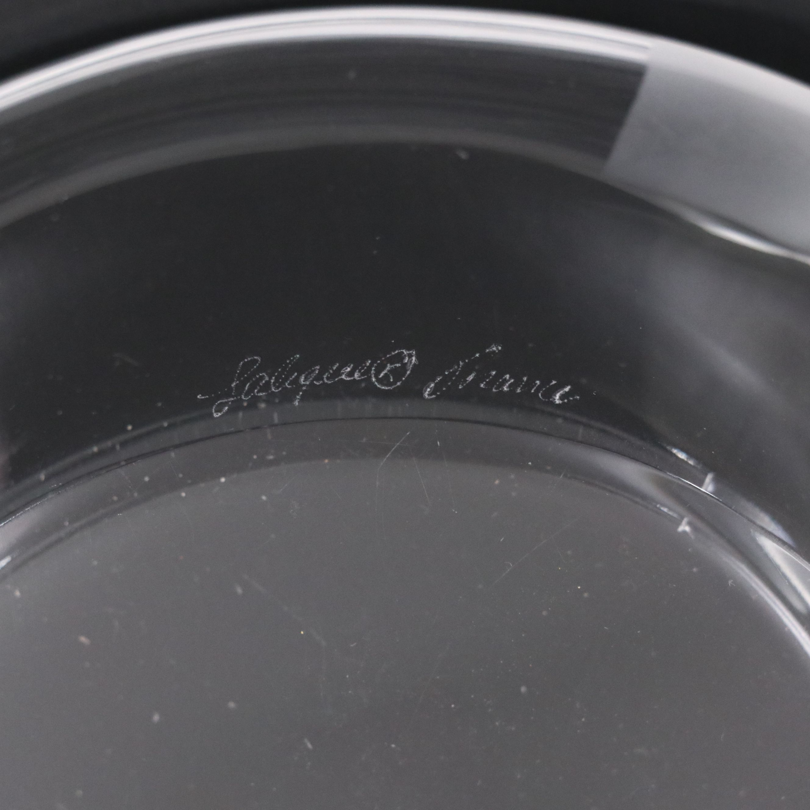 Lalique "Tête de Lion" Frosted and Clear Crystal Ashtray, Mid to Late 20th C.