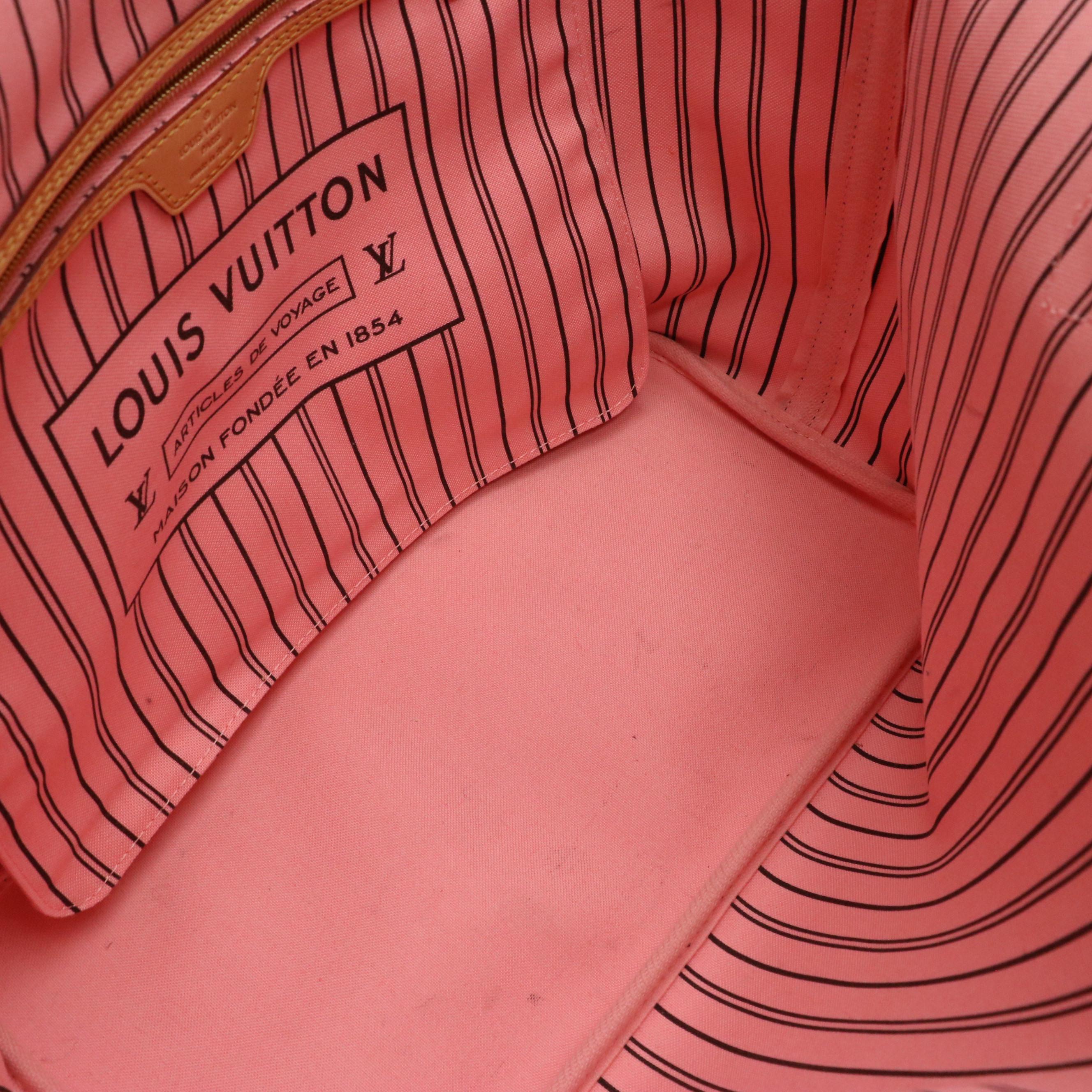 Louis Vuitton Neverfull MM Tote Bag in Monogram Canvas Jungle Dots with Pochette