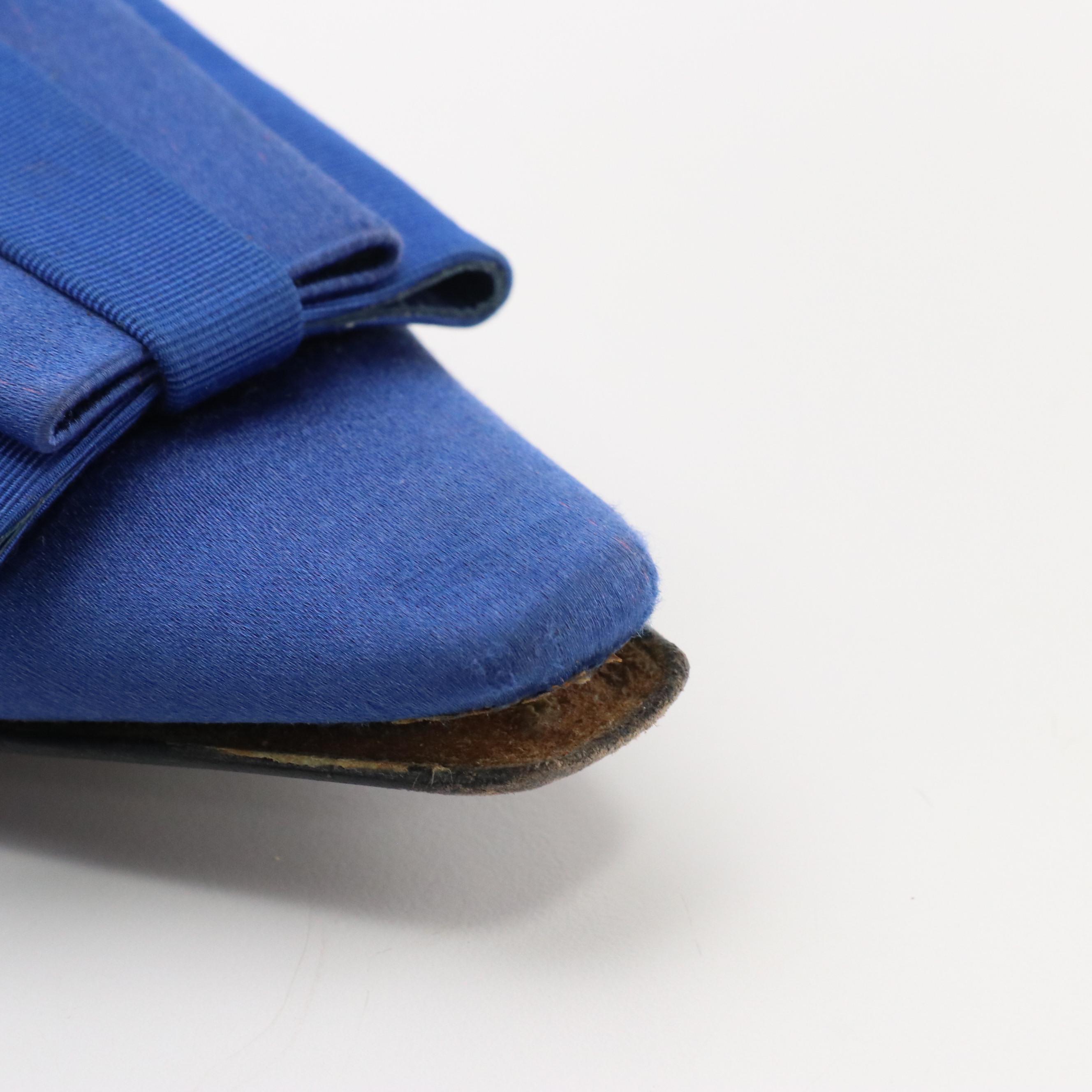 Prada Bow-Detailed Low-Heeled Shoes in Royal Blue Satin