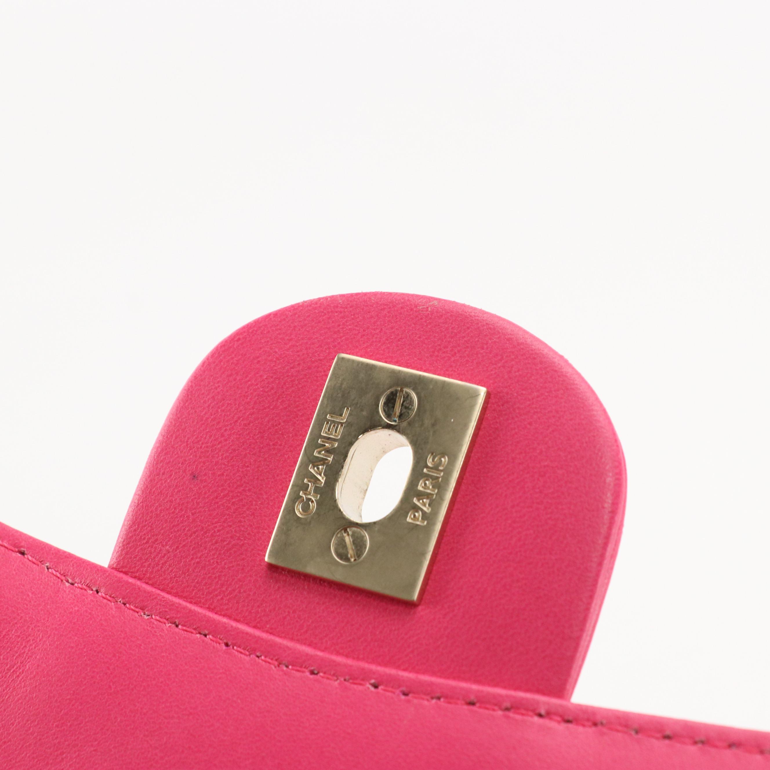 Chanel Classic Single Flap Small Shoulder Bag in Quilted Leather with Box