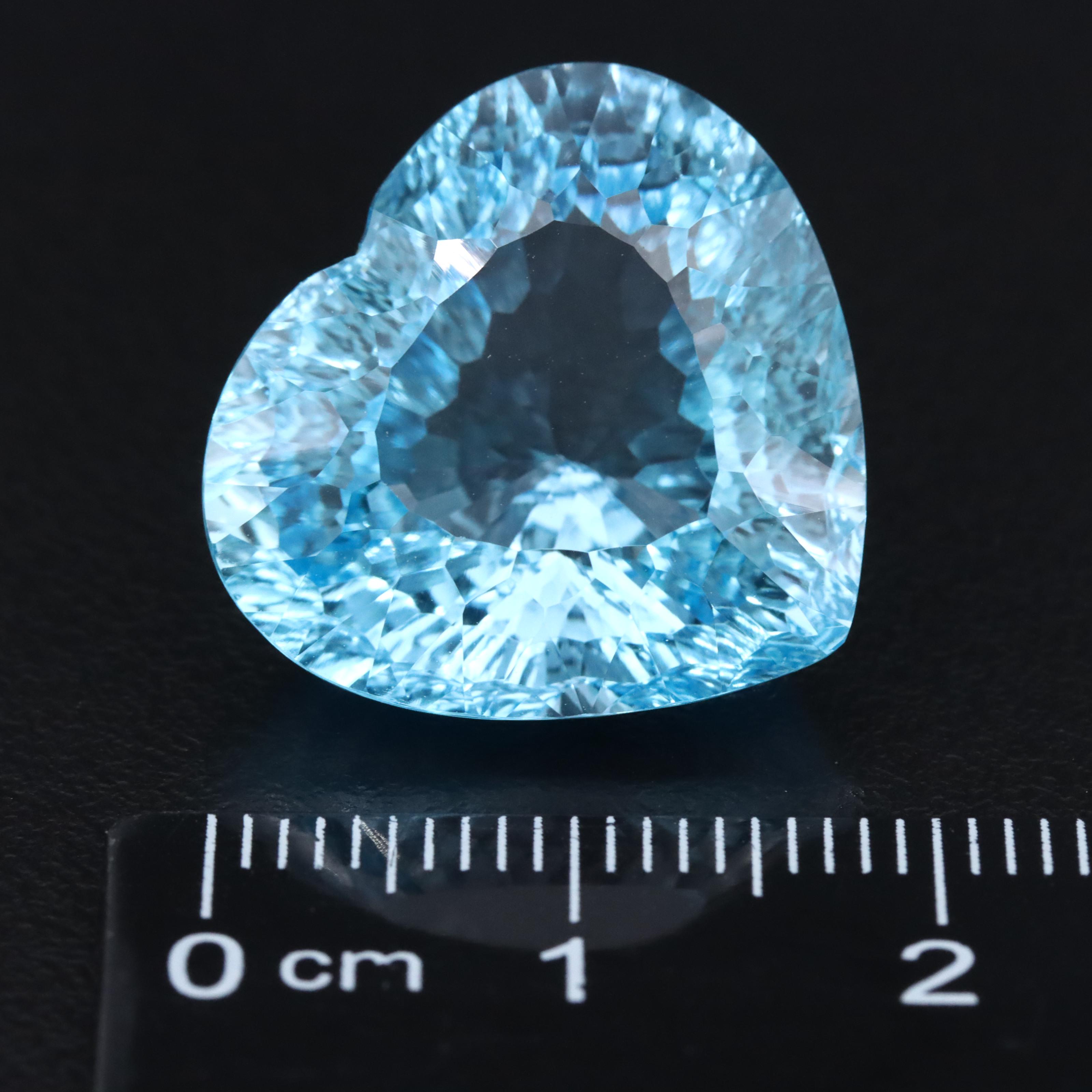 Loose 28.68 CT Sky Blue Topaz