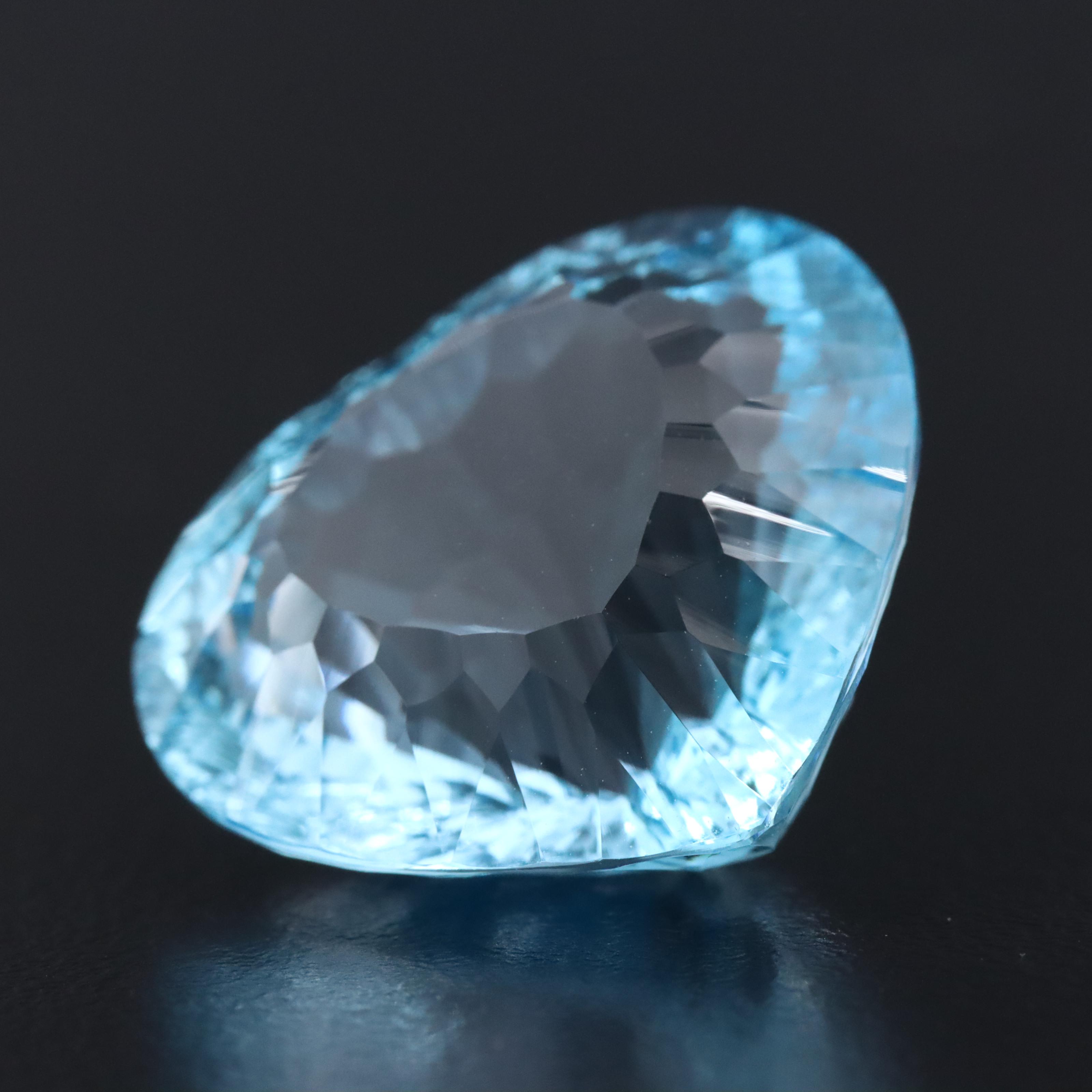 Loose 28.68 CT Sky Blue Topaz