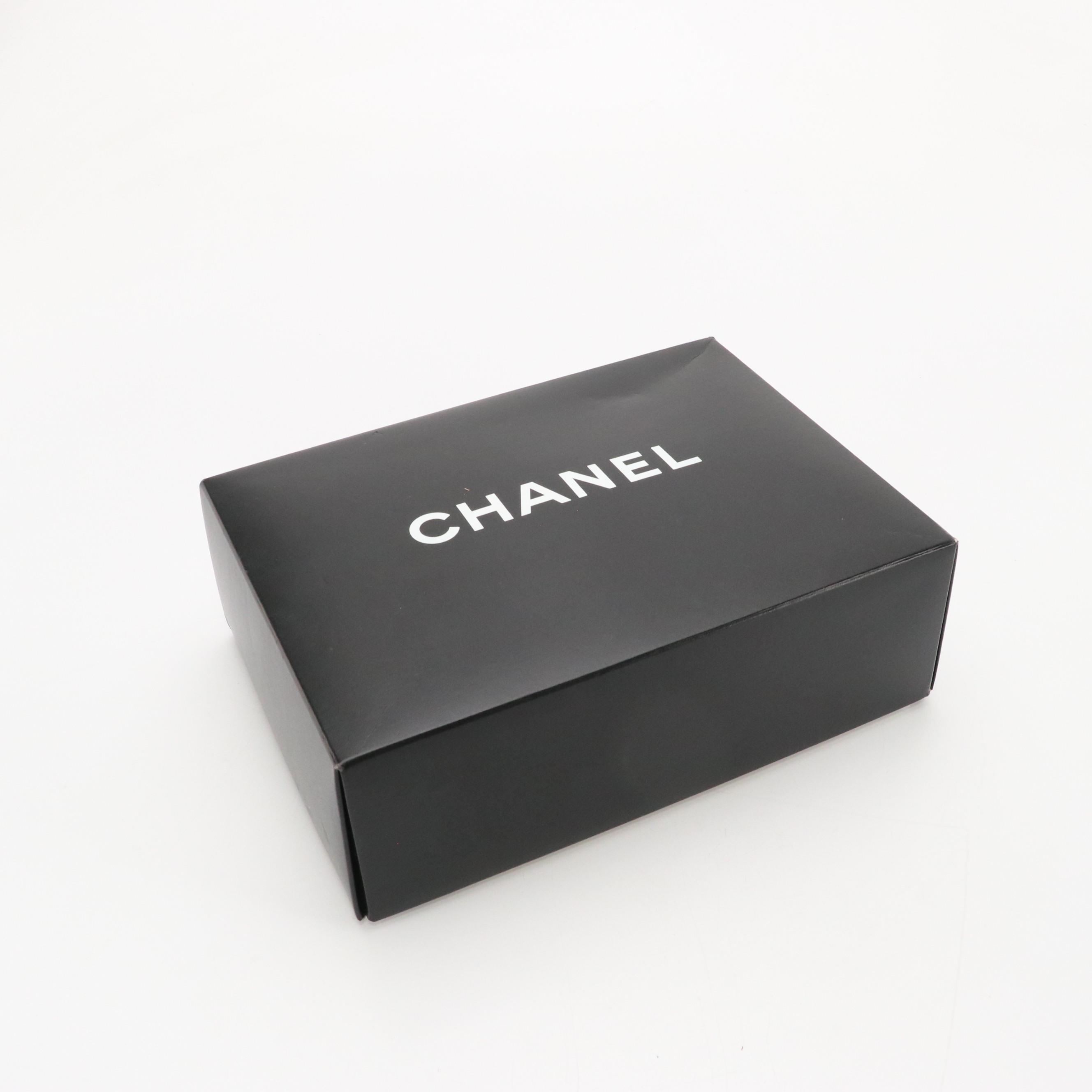 Chanel Classic Single Flap Small Shoulder Bag in Quilted Leather with Box