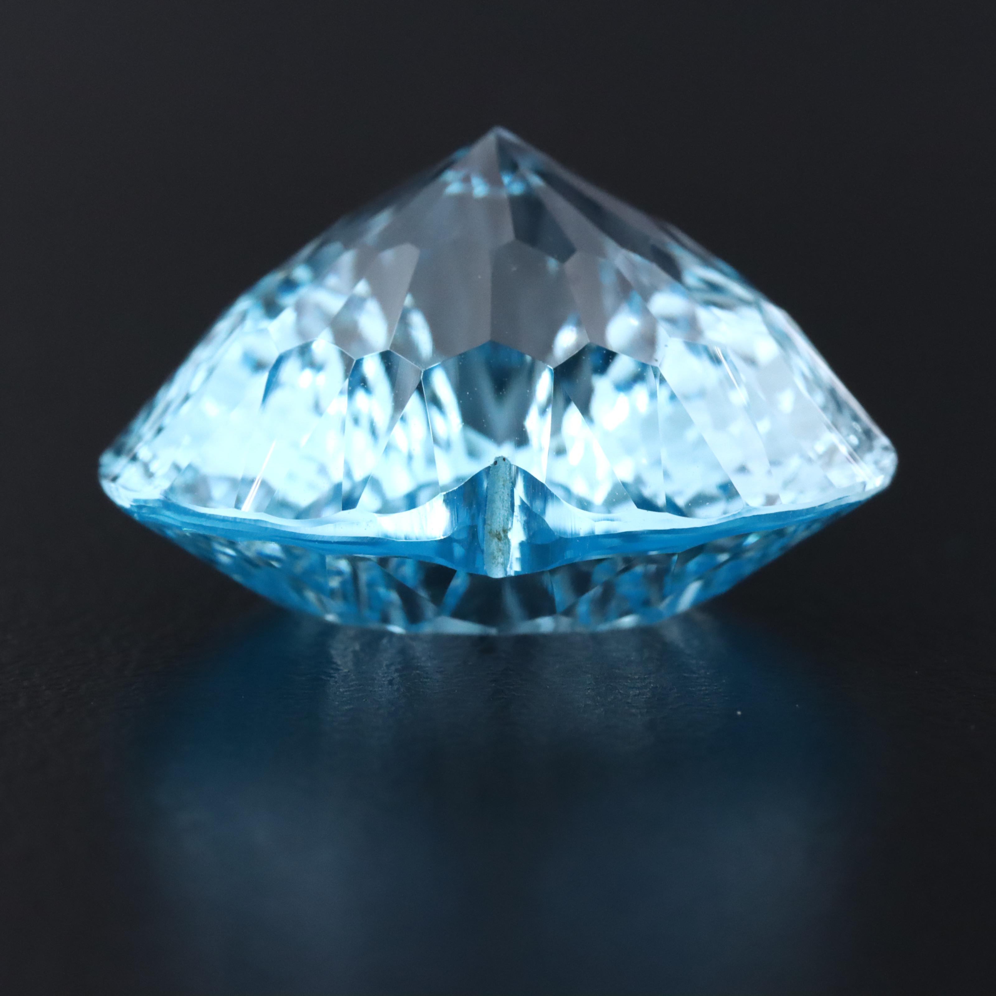 Loose 28.68 CT Sky Blue Topaz