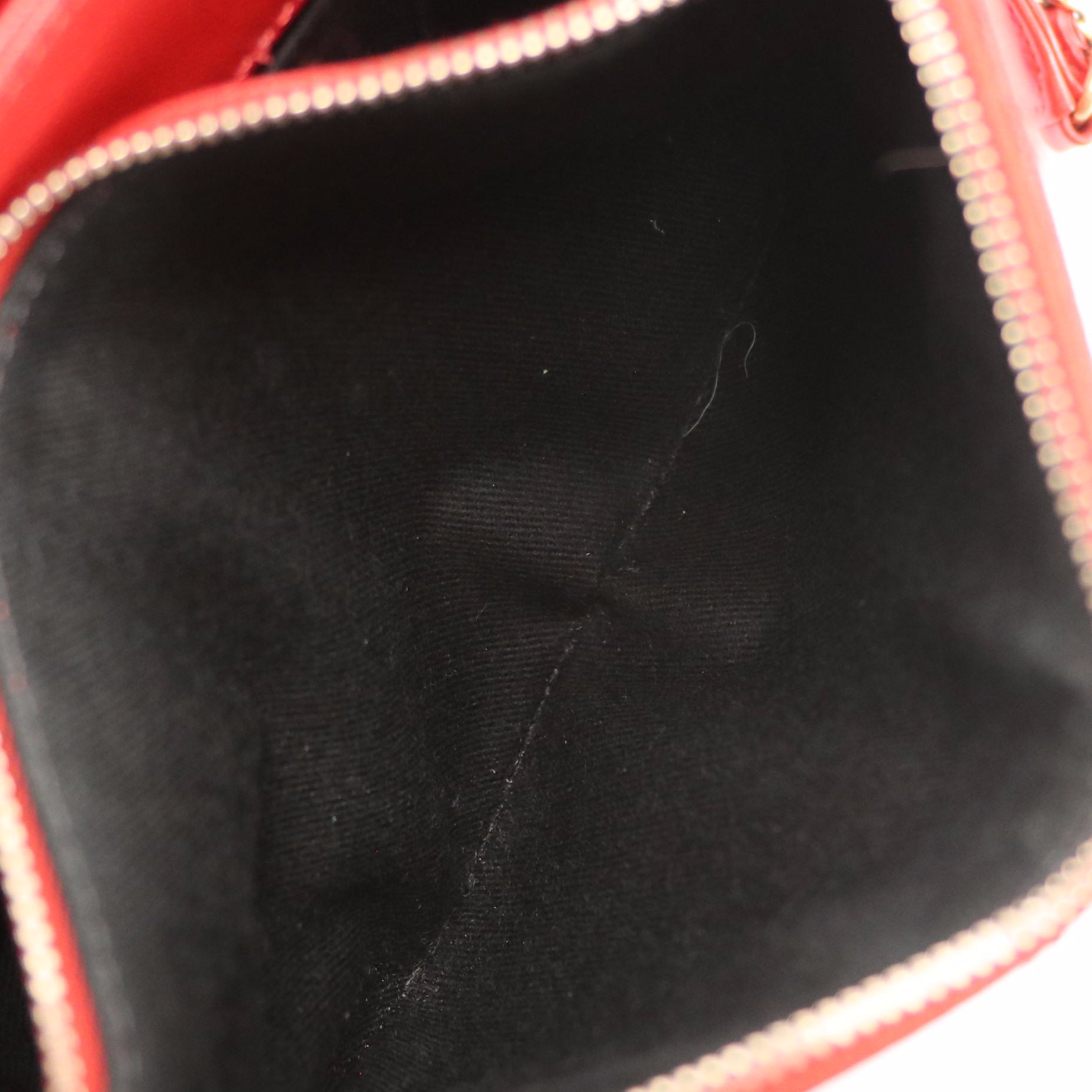 Chanel CC Flap Two-Way Bag in Red Smooth and Quilted Calfskin Leather