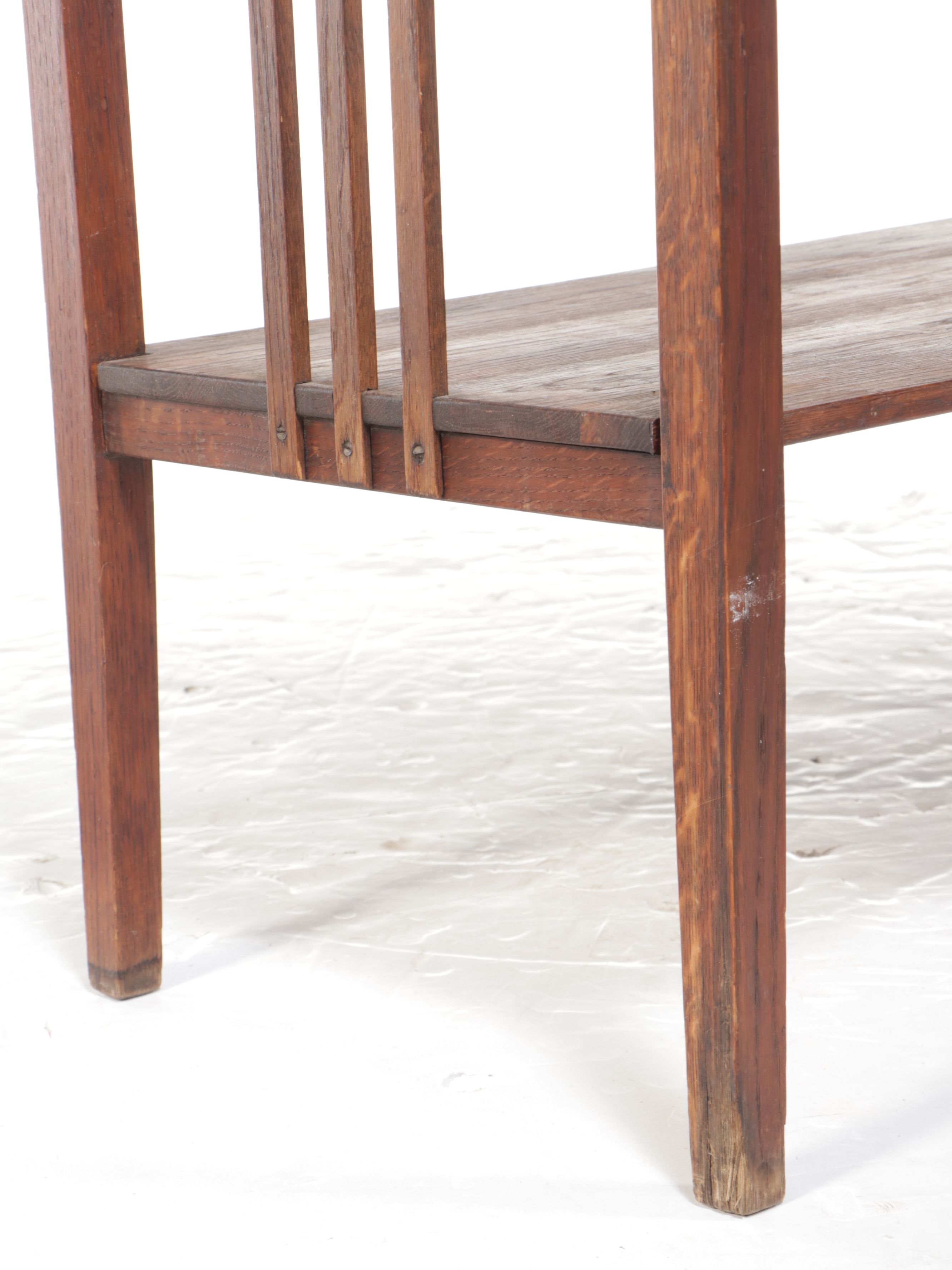 Arts & Crafts Oak Tray Top Serving Table