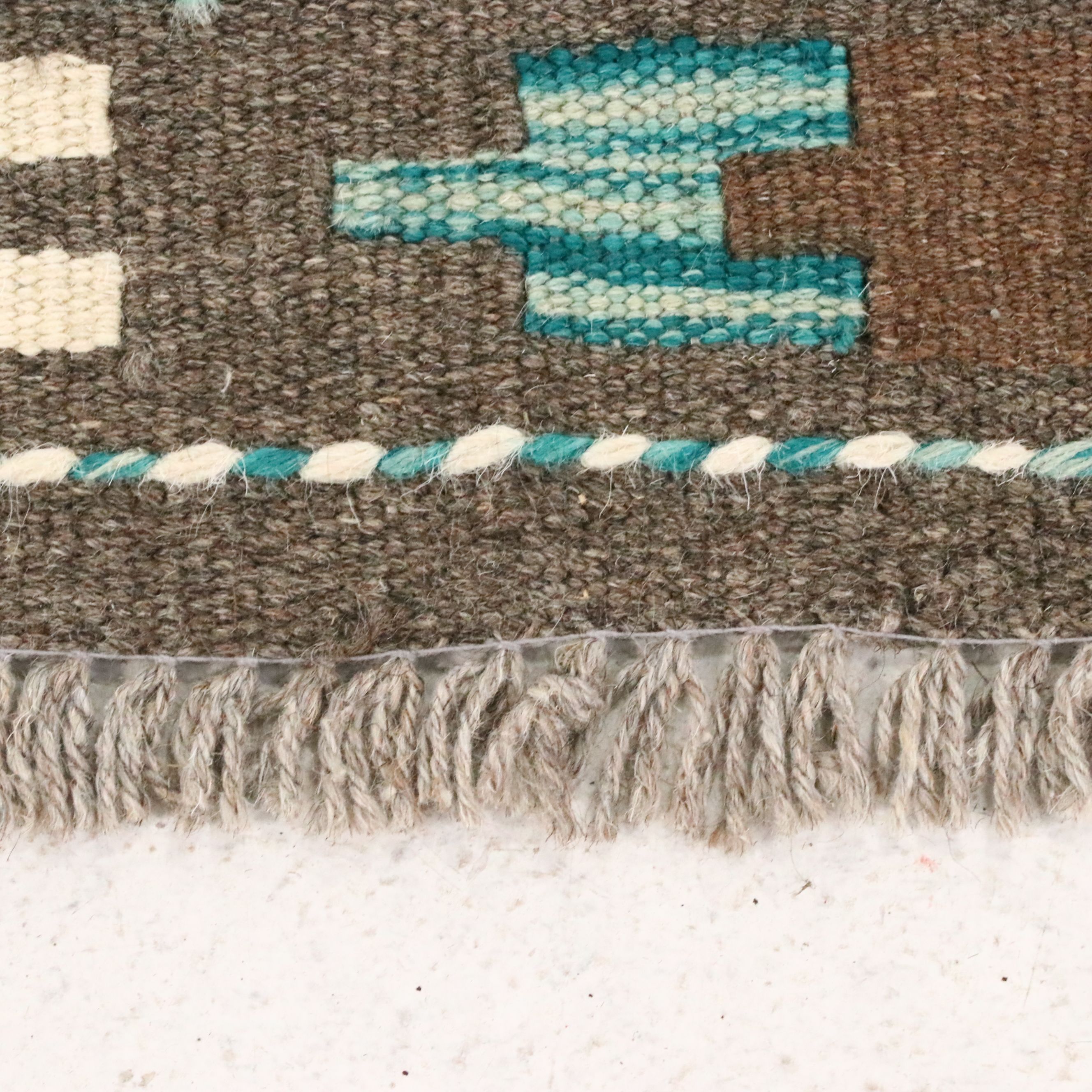 2'9 x 10' Handwoven Pakistan Kilim Carpet Runner