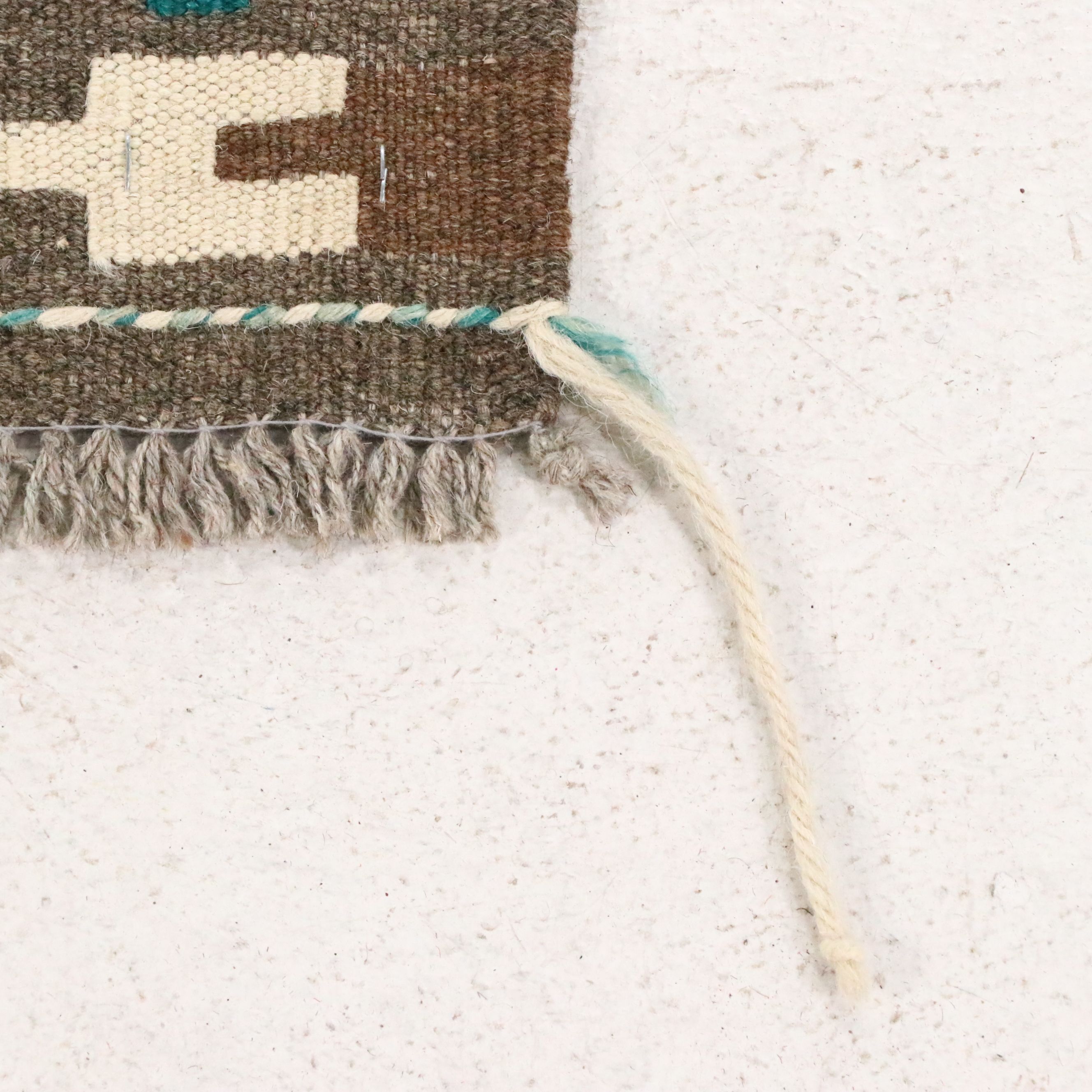 2'9 x 10' Handwoven Pakistan Kilim Carpet Runner