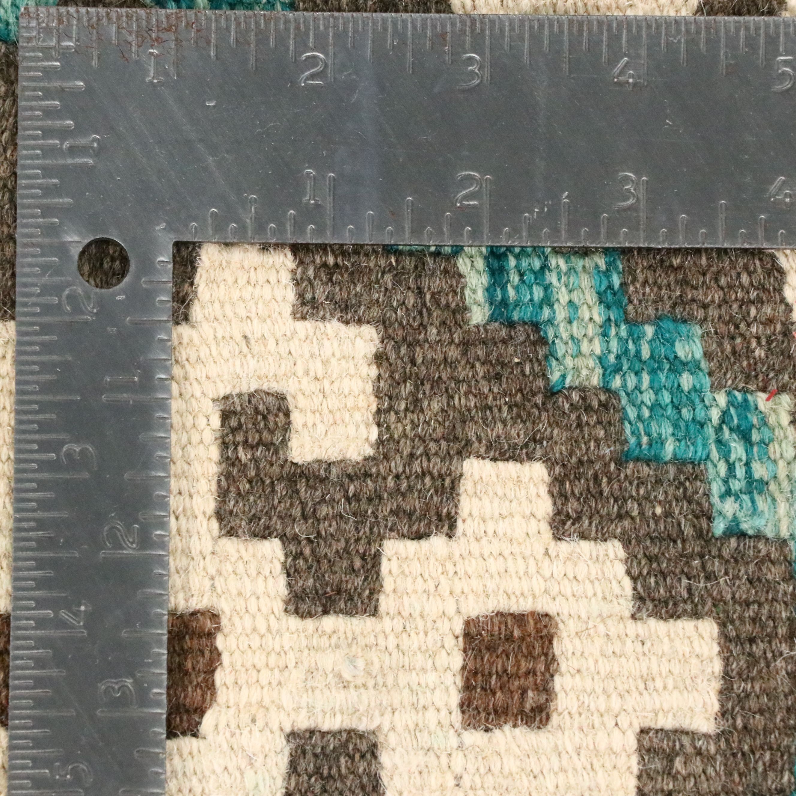 2'9 x 10' Handwoven Pakistan Kilim Carpet Runner