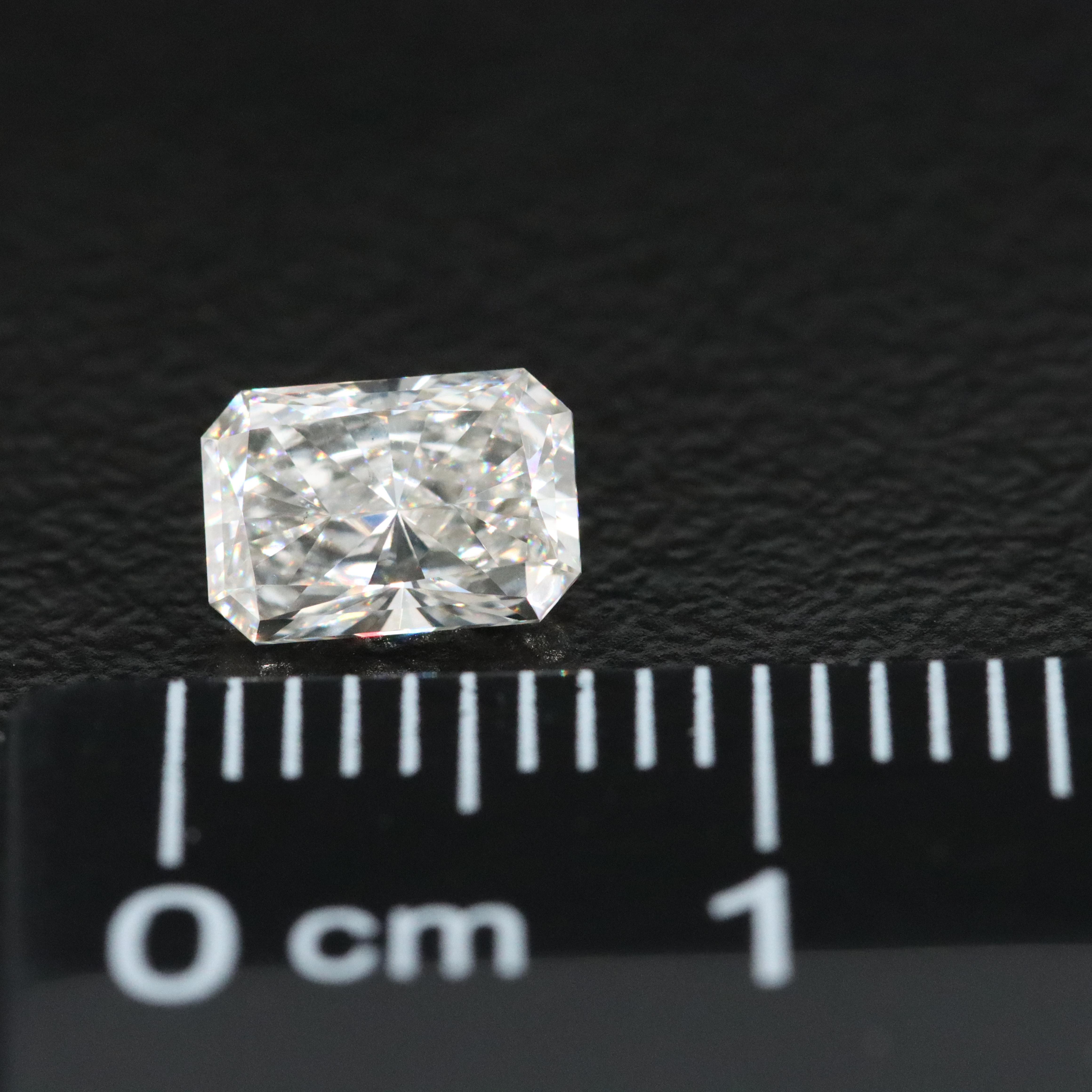 Loose 0.74 CT Lab Grown Diamond