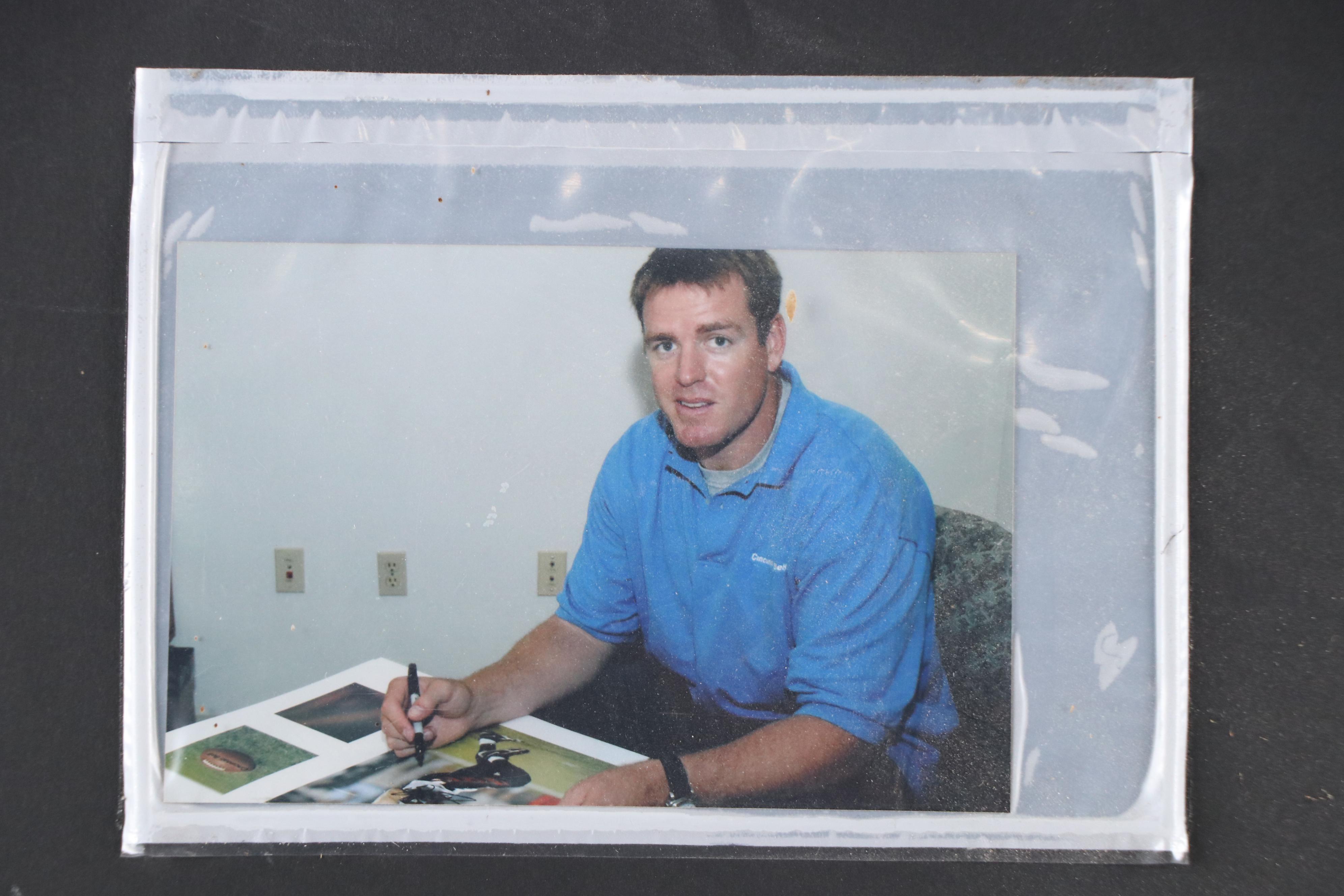 Carson Palmer Signed Cincinnati Bengals Print in Matted Display
