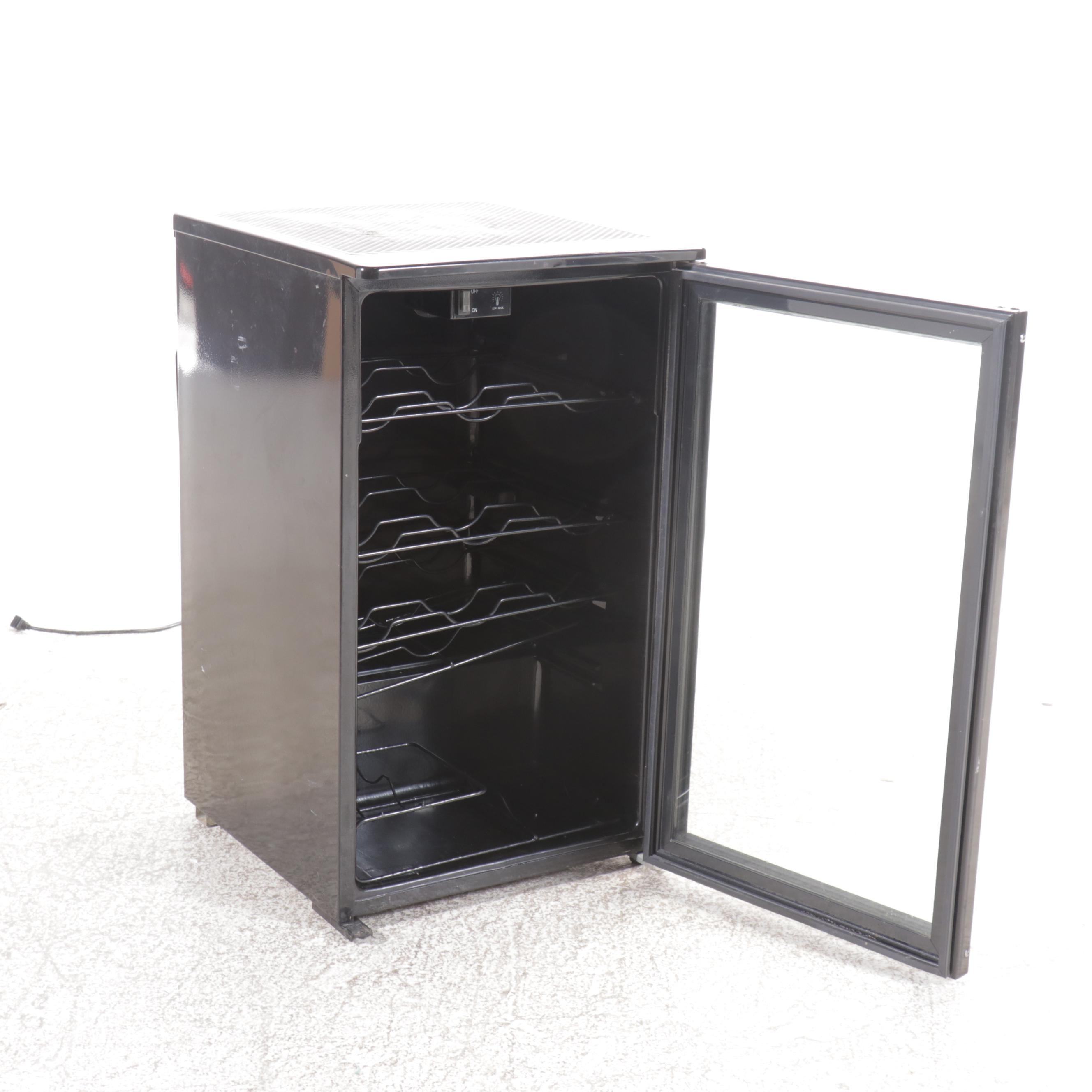 Danby Carbon Fiber Finish Free-Standing Wine Cooler
