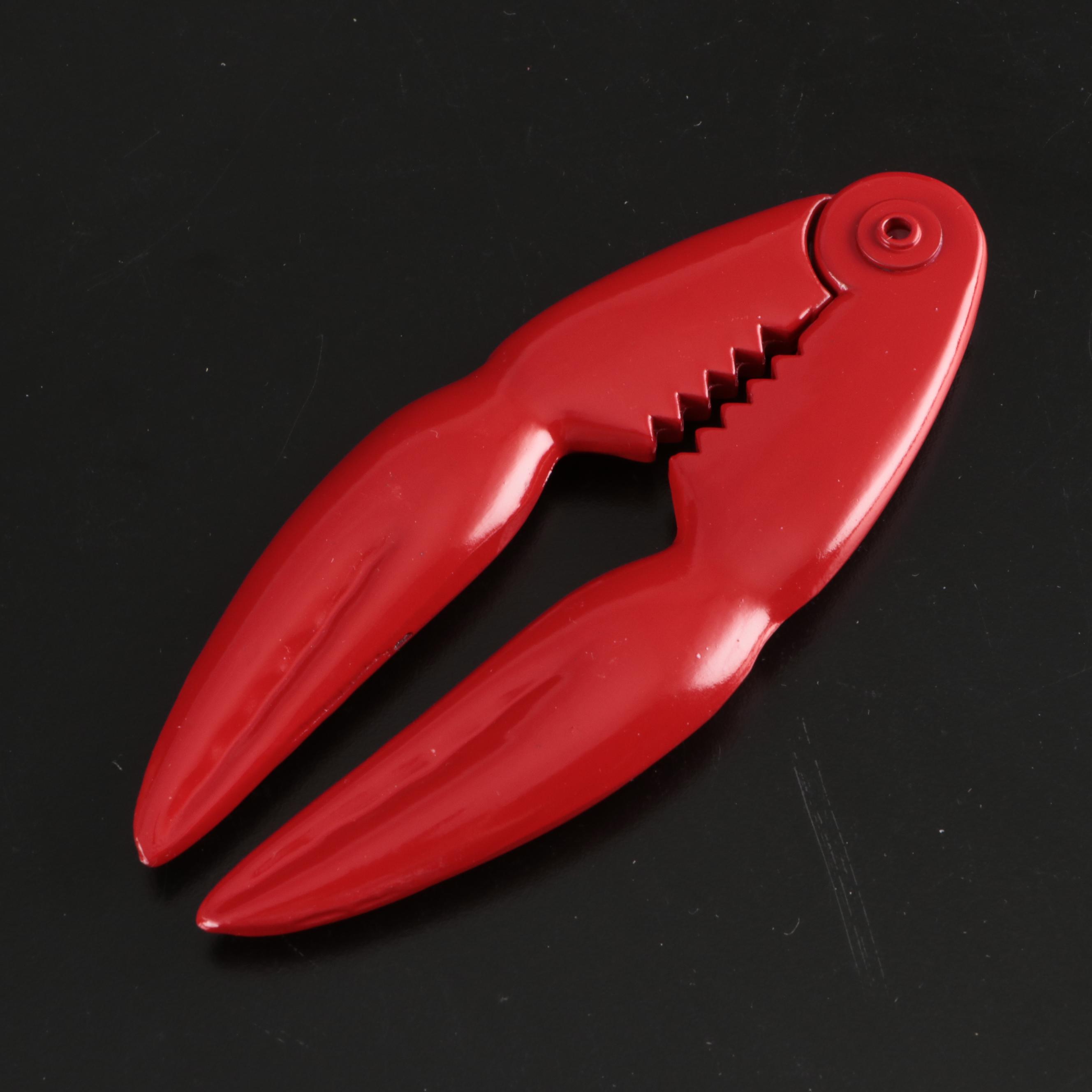 Metalart Metal Serving Platters with Pincer Shaped Lobster Crackers