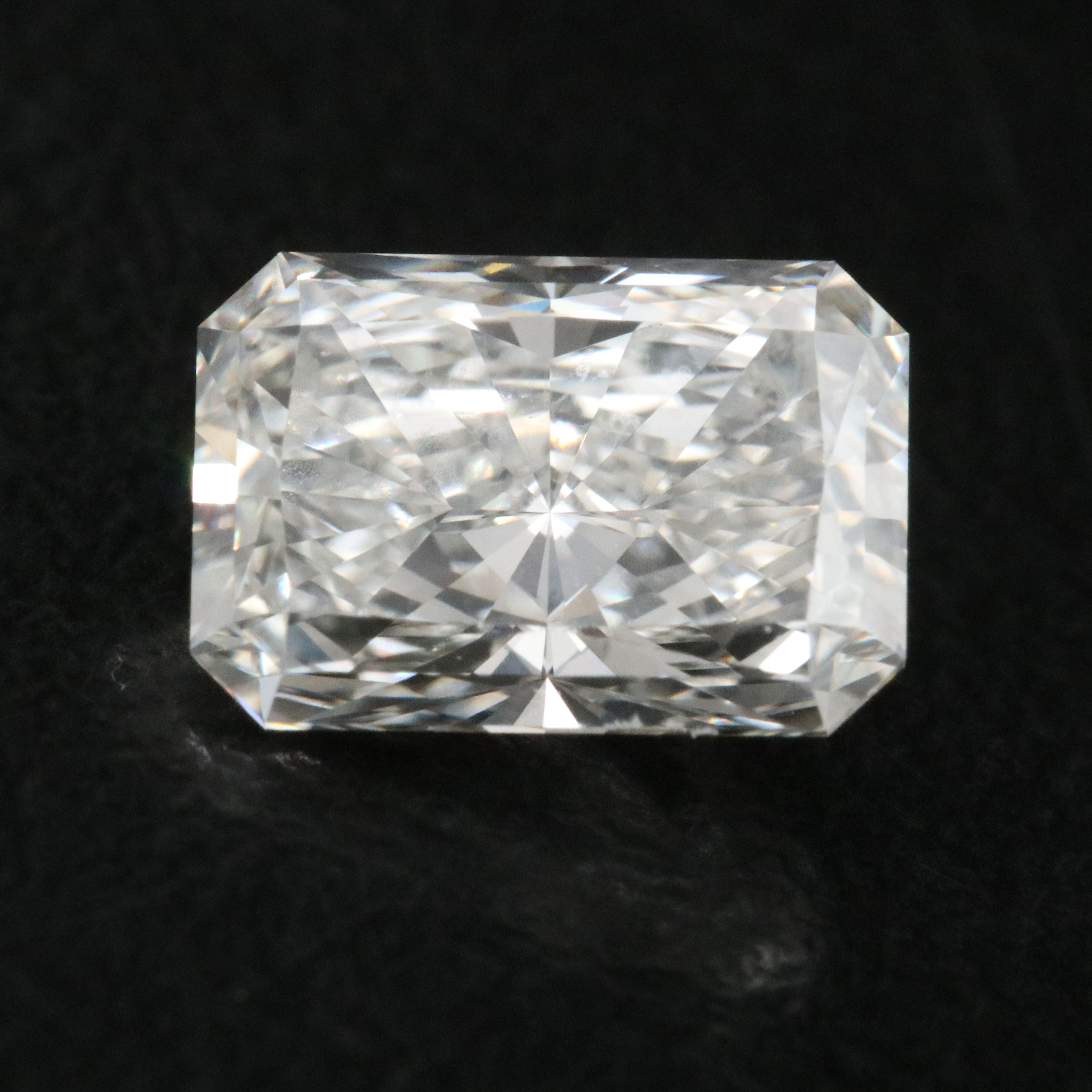 Loose 1.30 CT Lab Grown Diamond with IGI Report